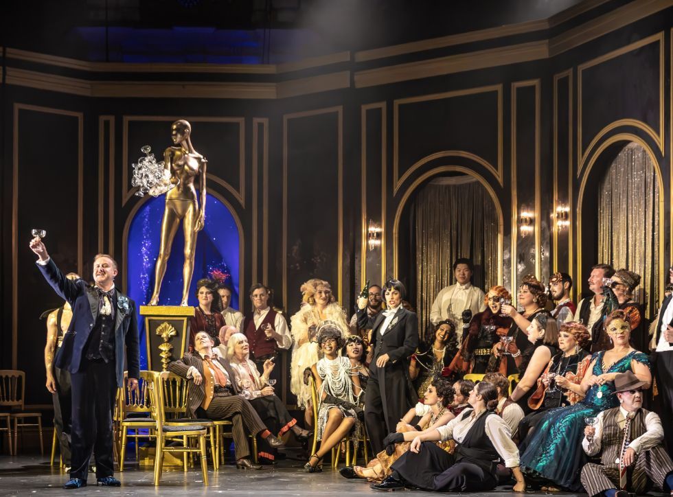 Fun, if not quite fizzy: Opera Holland Park’s <i>Fledermaus</i> &copy; Craig Fuller
