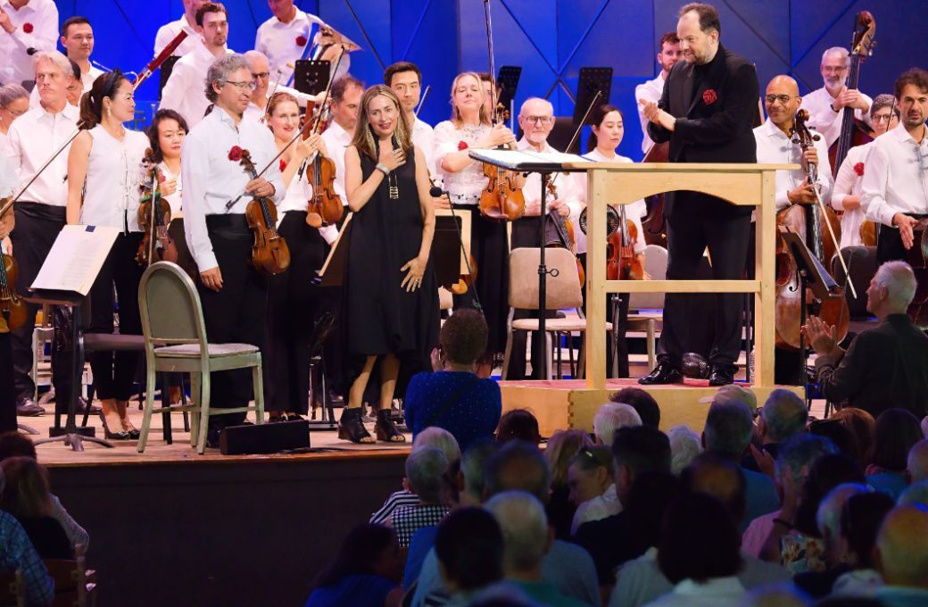 Composer Sarah Kirkland Snider, with Andris Nelsons and the BSO © Hilary Scott, courtesy of the BSO