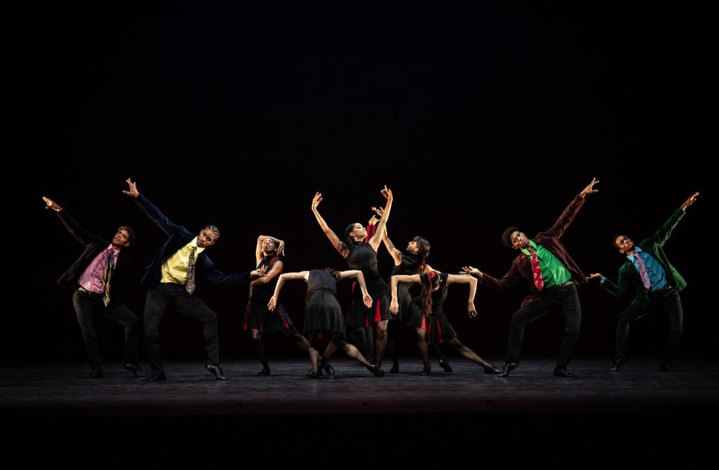 Carlos Acosta and dancers from Acosta Danza in <i>Rooster</i> &copy; Helen Maybanks