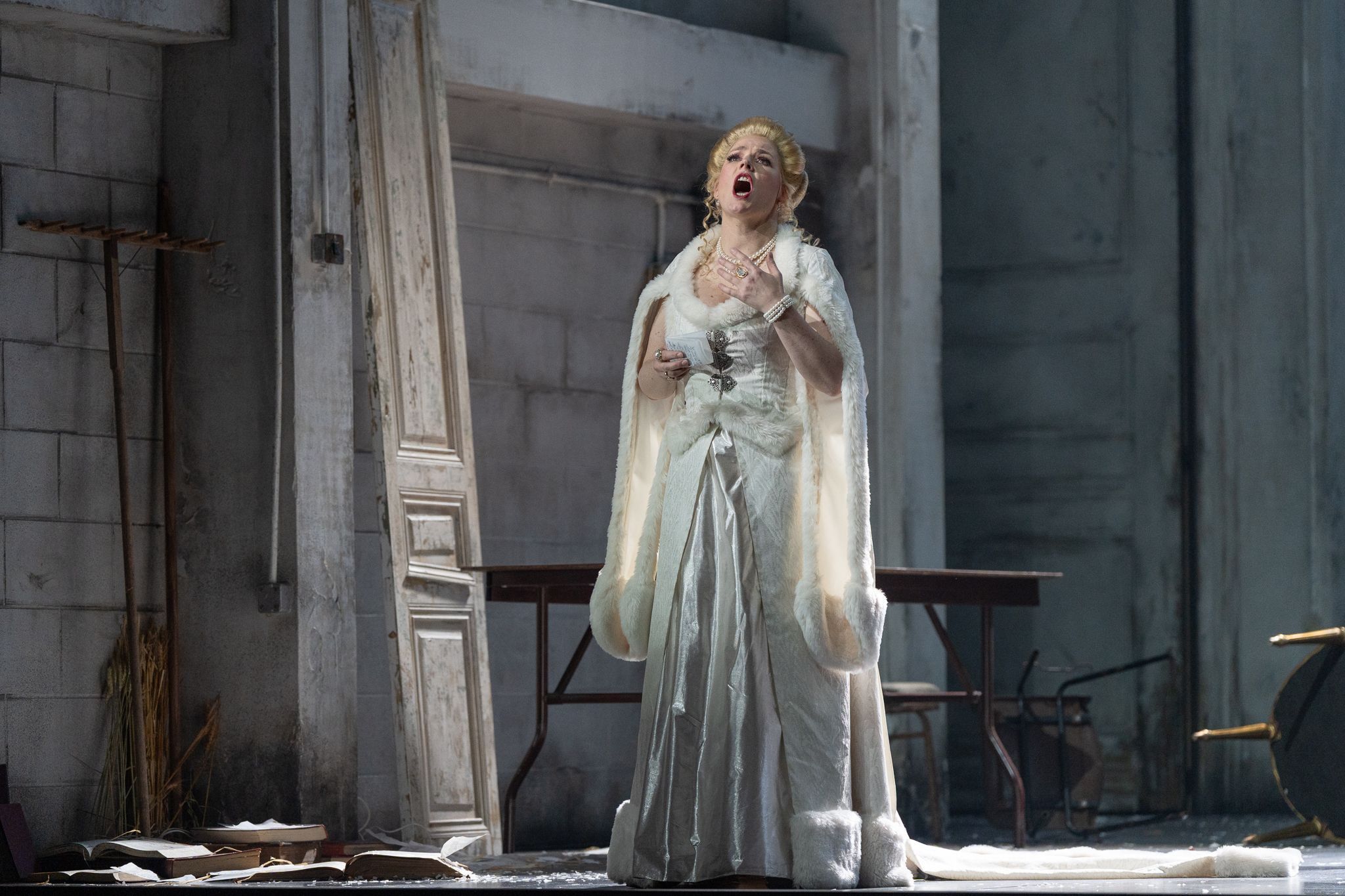 Eleanor Lyons (Tatyana) &copy; West Beach Studio