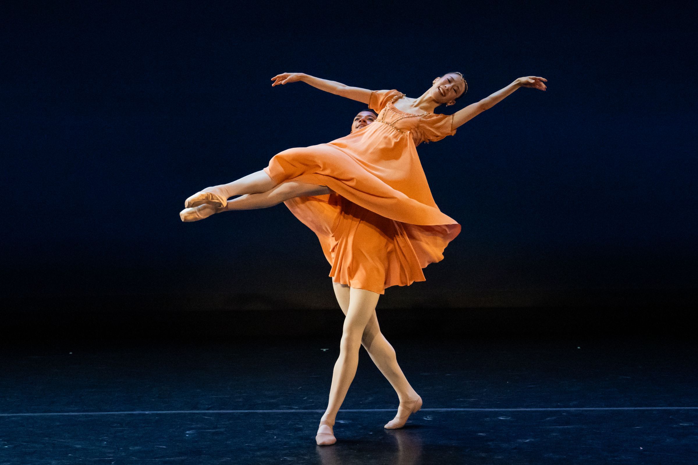 Paris Opera’s Sae Eun Park and Guillaume Diop in <i>Romeo and Juliet</i> &copy; Steven Pisano