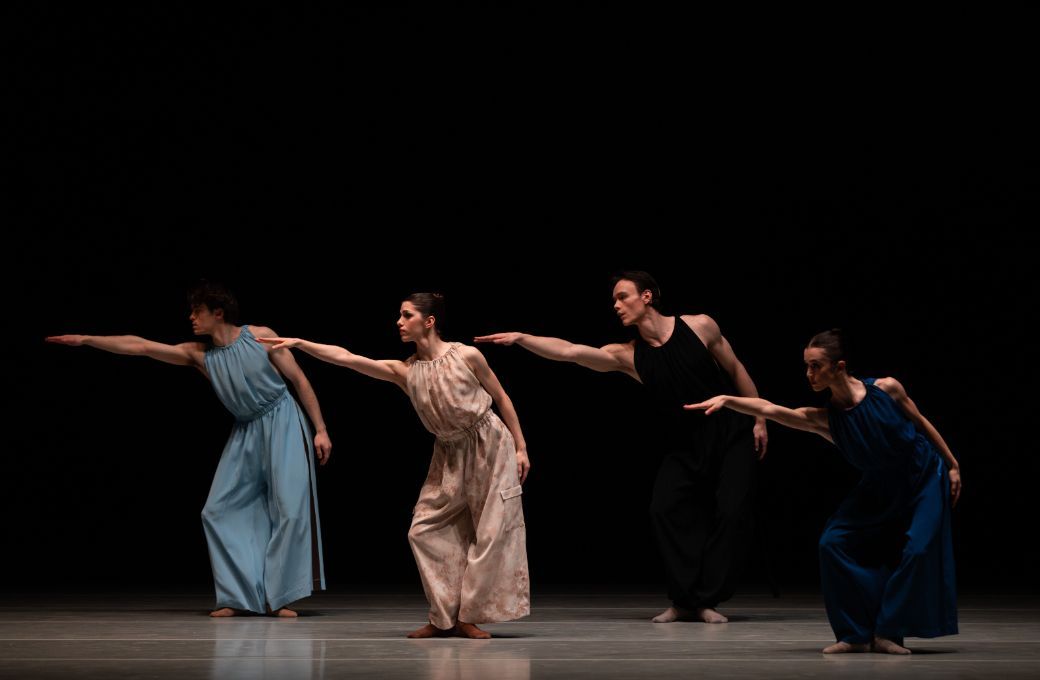 Artists of The Australian Ballet in Sandra Parker&rsquo;s <i>We Dance</i> &copy; Kate Longley