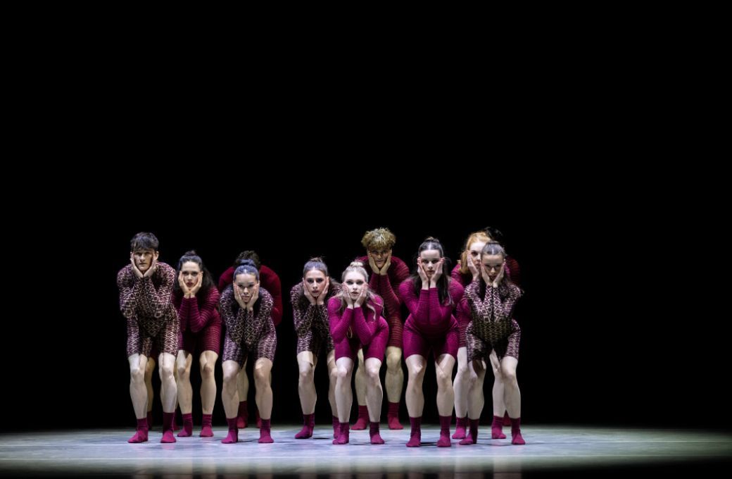The Australian Ballet School in Stephanie Lake&rsquo;s <i>Chrysalis</i> &copy; Kate Longley
