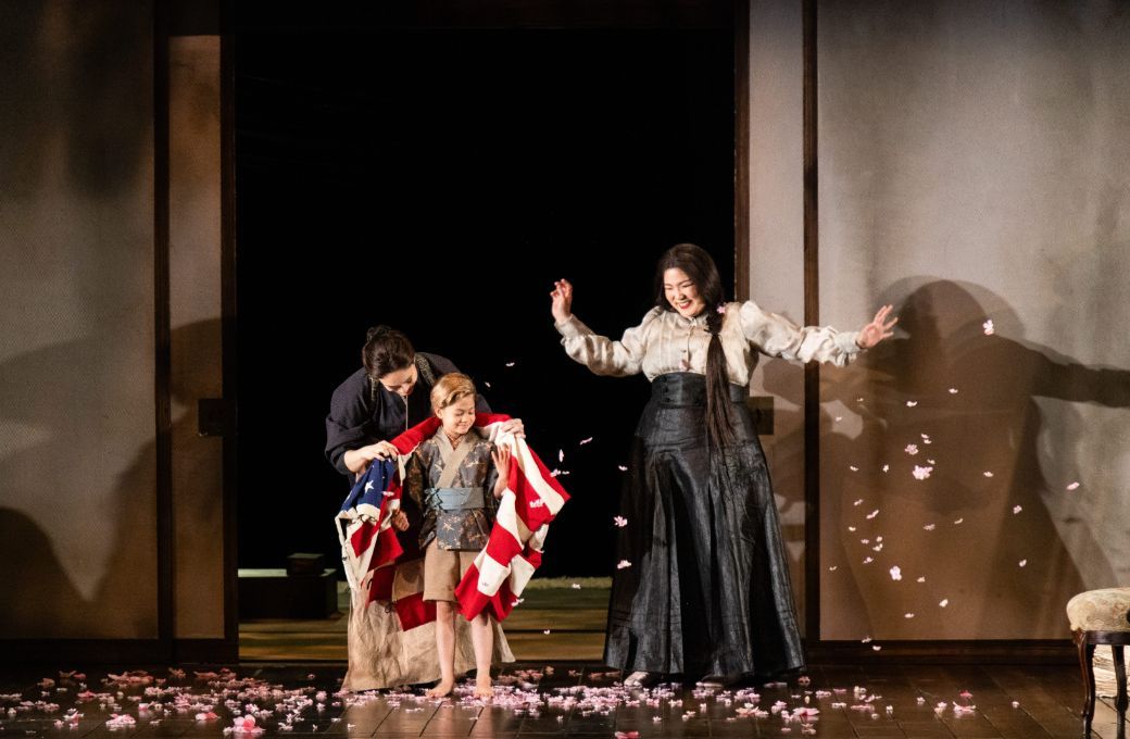 Sun-Ly Pierce (Suzuki), Hanako Ingliss (Trouble) and Karen Chia-ling Ho (Cio-Cio-San) &copy; Bronwen Sharp for the Santa Fe Opera