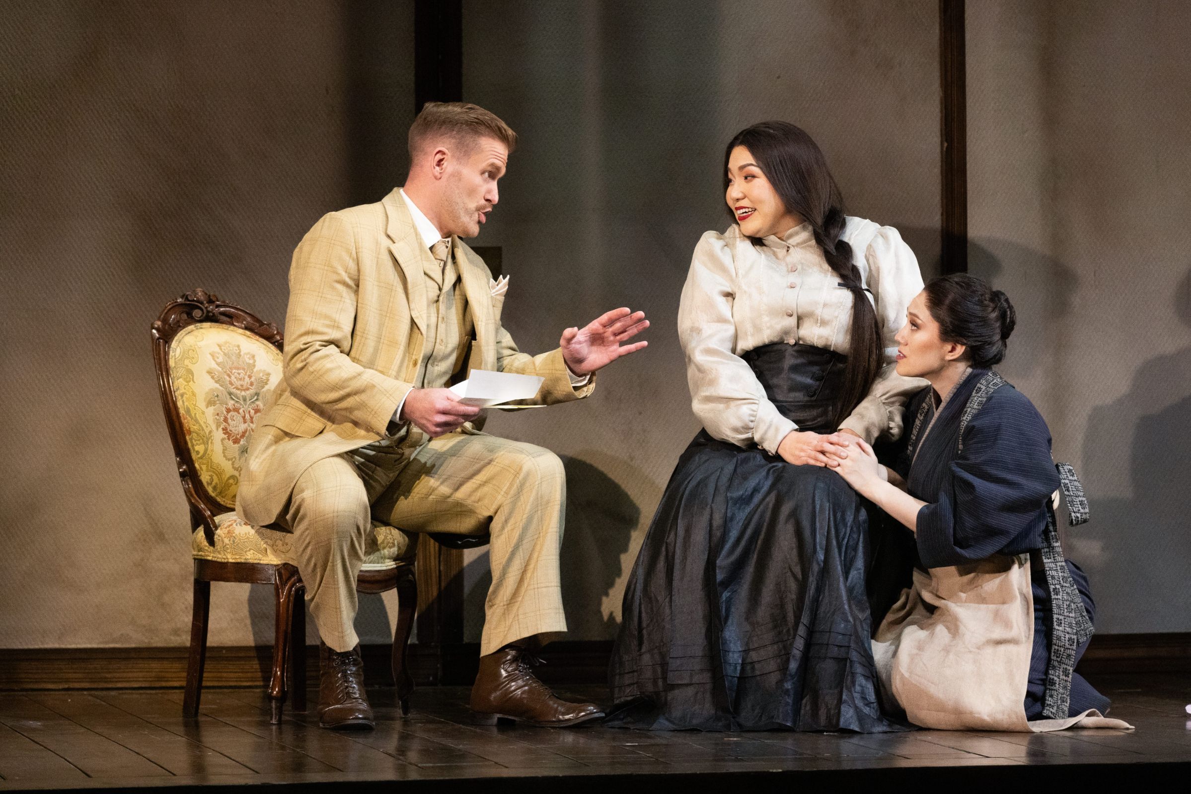 Jarrett Ott (Sharpless), Karen Chia-ling Ho (Cio-Cio-San) and Sun-Ly Pierce (Suzuki) &copy; Bronwen Sharp for the Santa Fe Opera