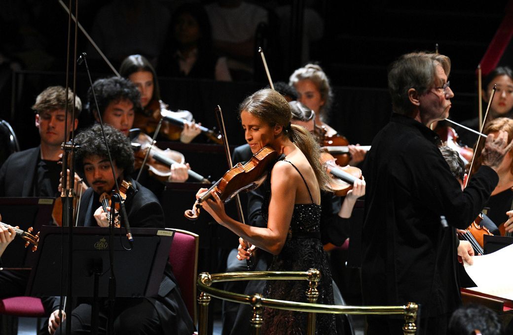 Vilde Frang and the Juilliard and RAM Symphony Orchestras © BBC | Chris Christodoulou