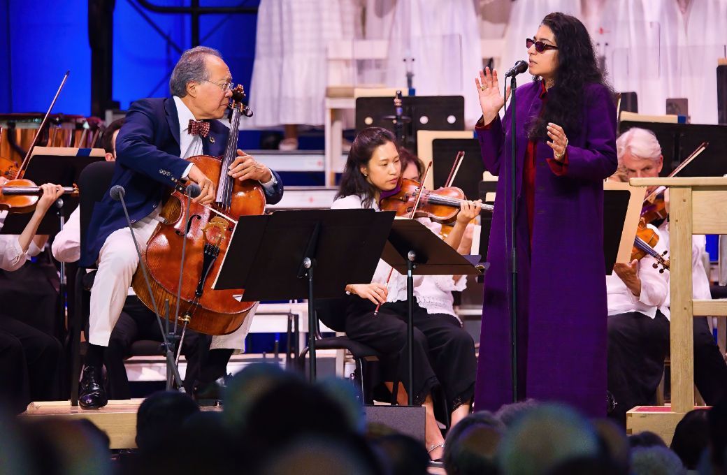 Yo-Yo Ma and Arooj Aftab © Hilary Scott, courtesy of the BSO