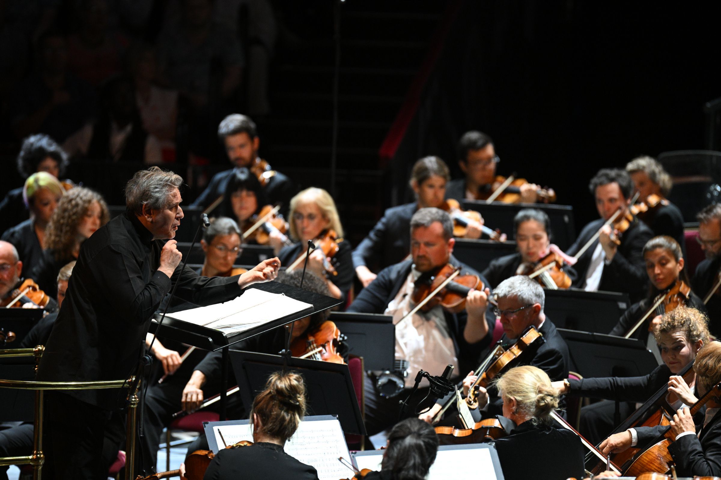 Sir Antonio Pappano conducts the London Symphony Orchestra &copy; BBC | Chris Christodoulou