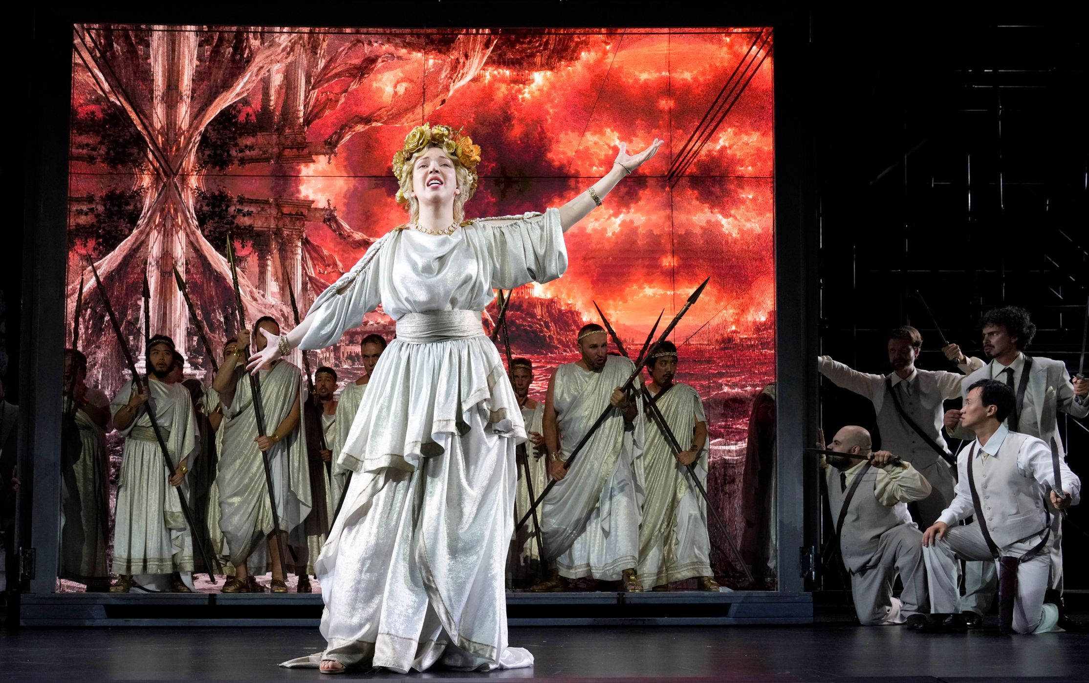 Vasilisa Berzhanskaya (Pamyra) © Amati Bacciardi