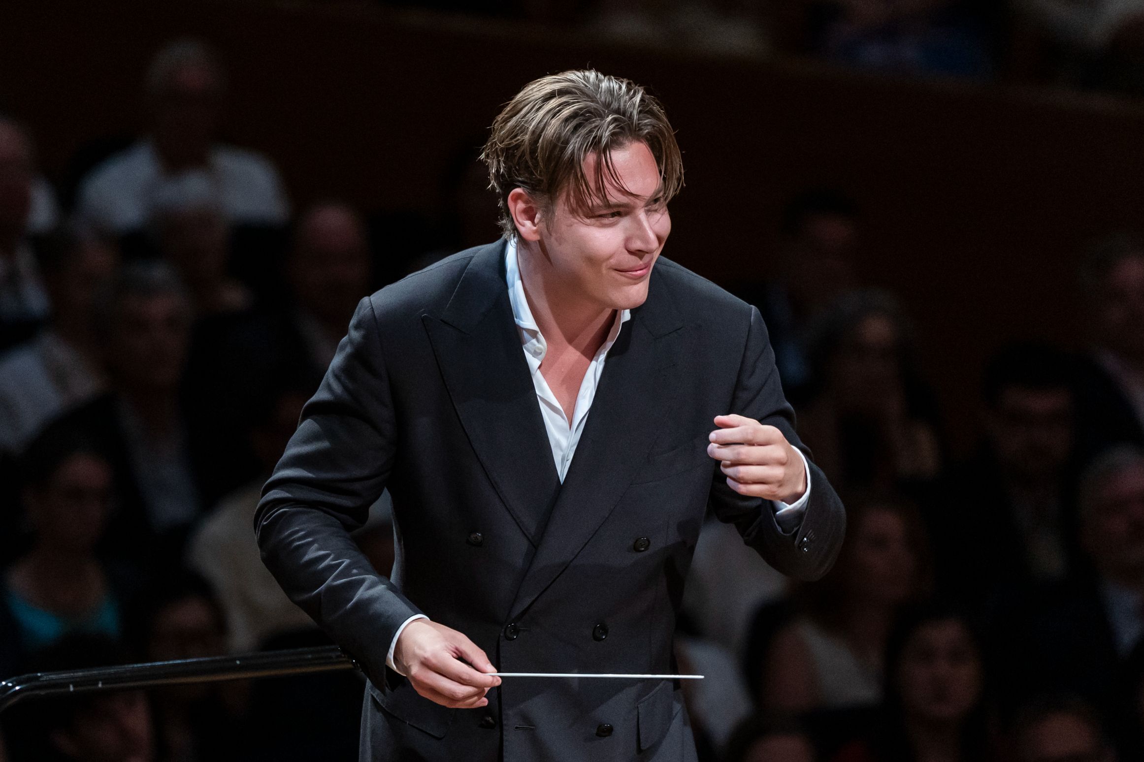 Le mage Klaus Mäkelä ensorcelle le Lucerne Festival Orchestra dans <i>L'Oiseau de feu</i> &copy; Patrick Hürlimann / Lucerne Festival