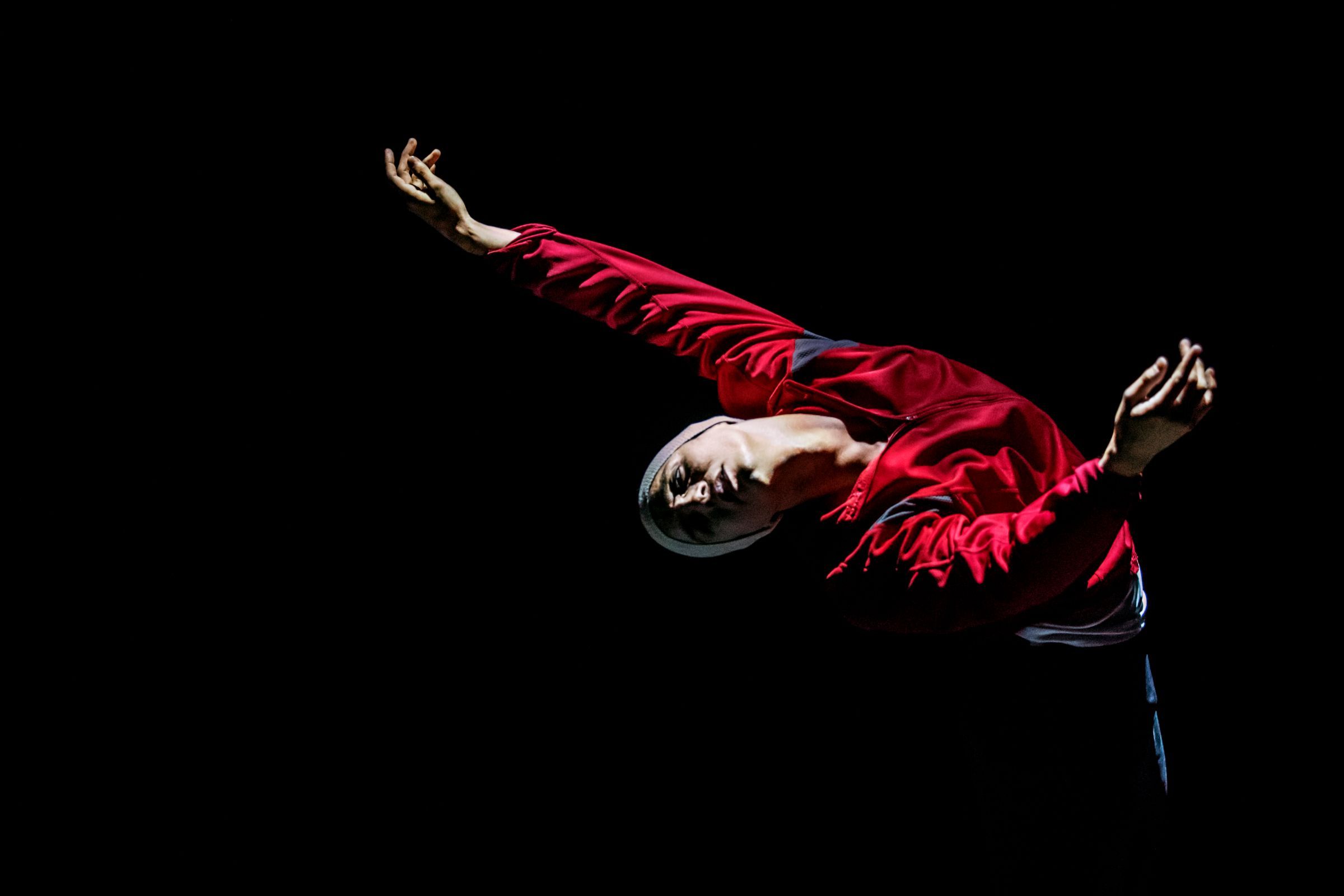 Daniel Proietto in Russell Maliphant’s <i>Afterlight</i> &copy; Johan Persson