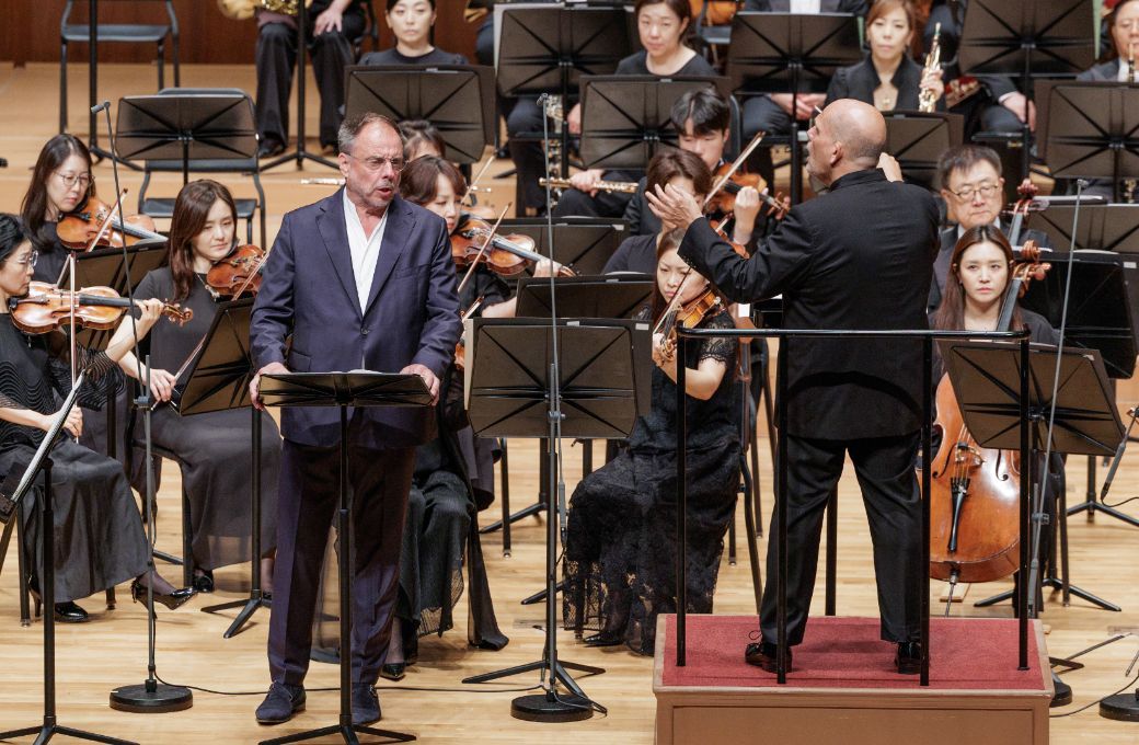 Matthias Goerne, Jaap van Zweden and the Seoul Philharmonic Orchestra © Seoul Philharmonic Orchestra