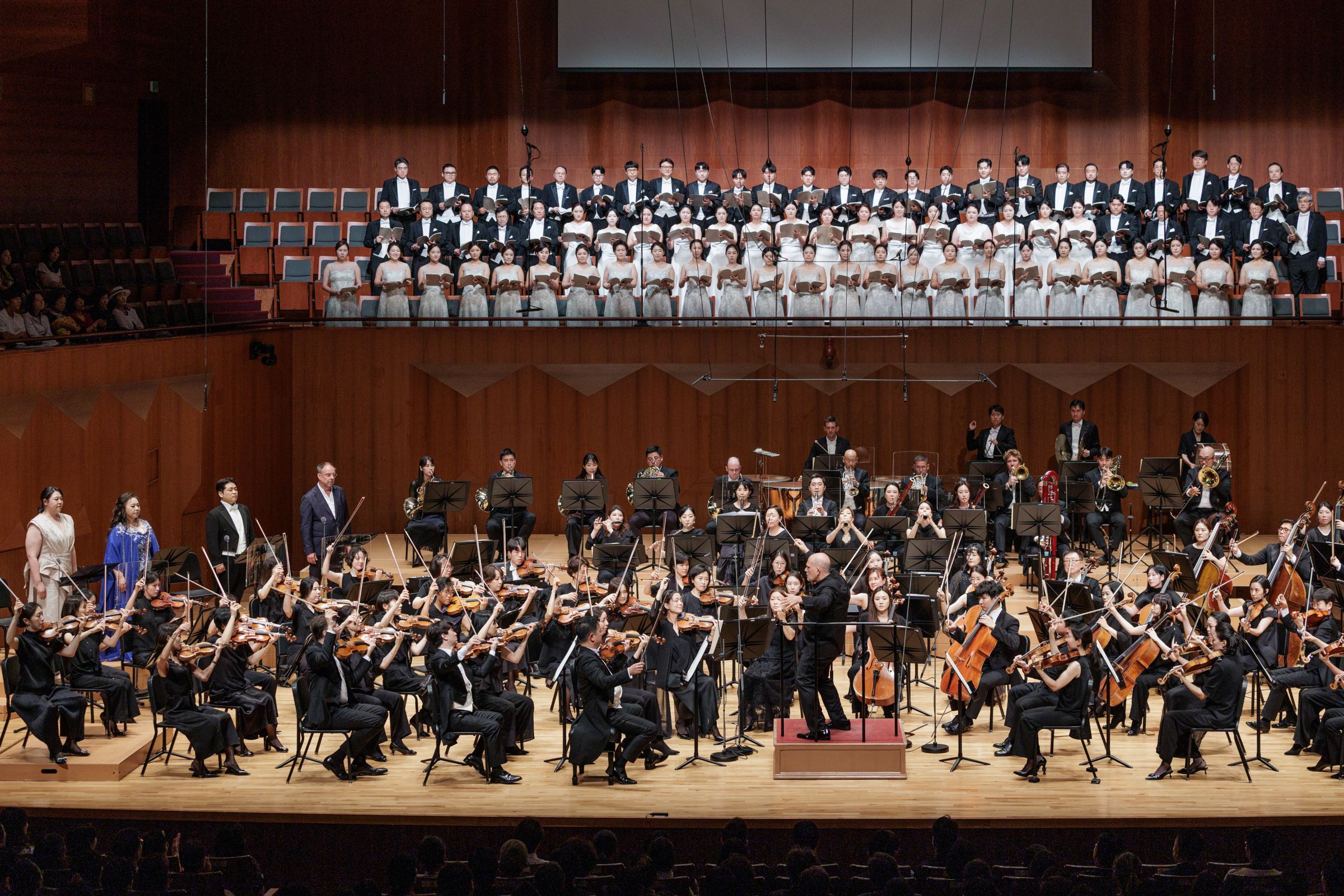 The National Chorus of Korea and Seoul Philharmonic Orchestra © Seoul Philharmonic Orchestra