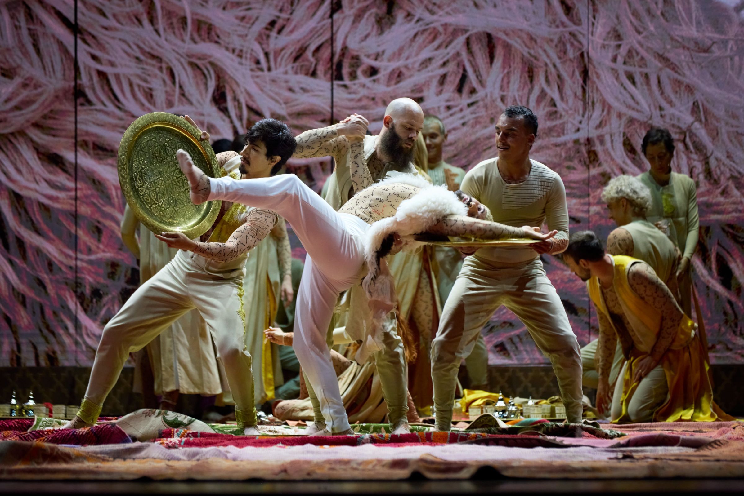 Sidi Larbi Cherkaoui’s <i>Ihsane</i> at the Edinburgh International Festival &copy; Jess Shurte