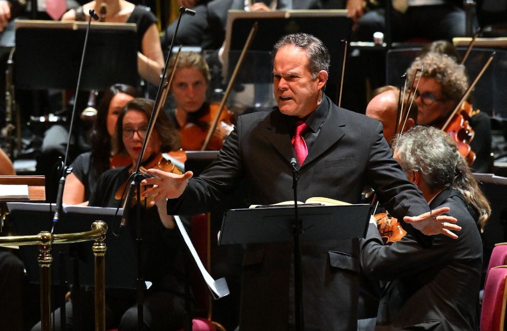 Gerald Finley and Les Si&egrave;cles &copy; BBC | Mark Allan