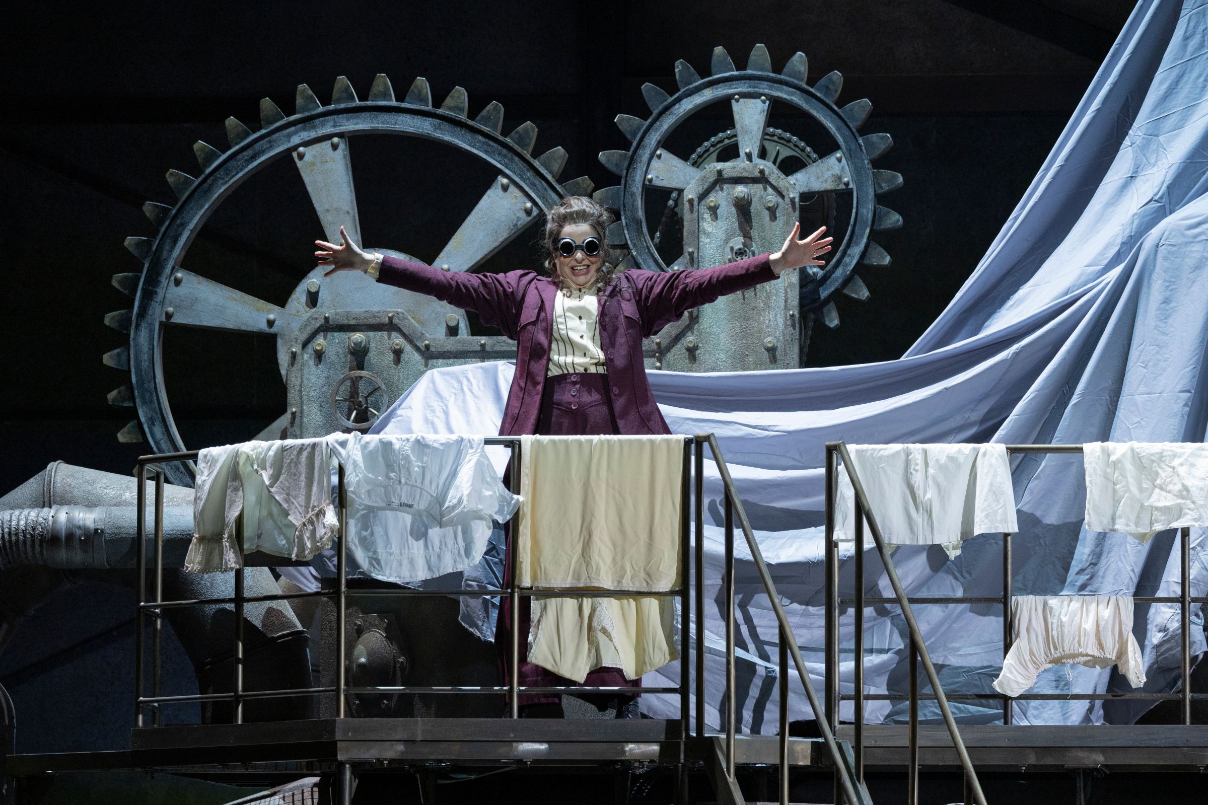 Mariame Clément’s production of <i>Cendrillon</i> at Opéra national de Paris © Elisa Haberer | Opéra national de Paris