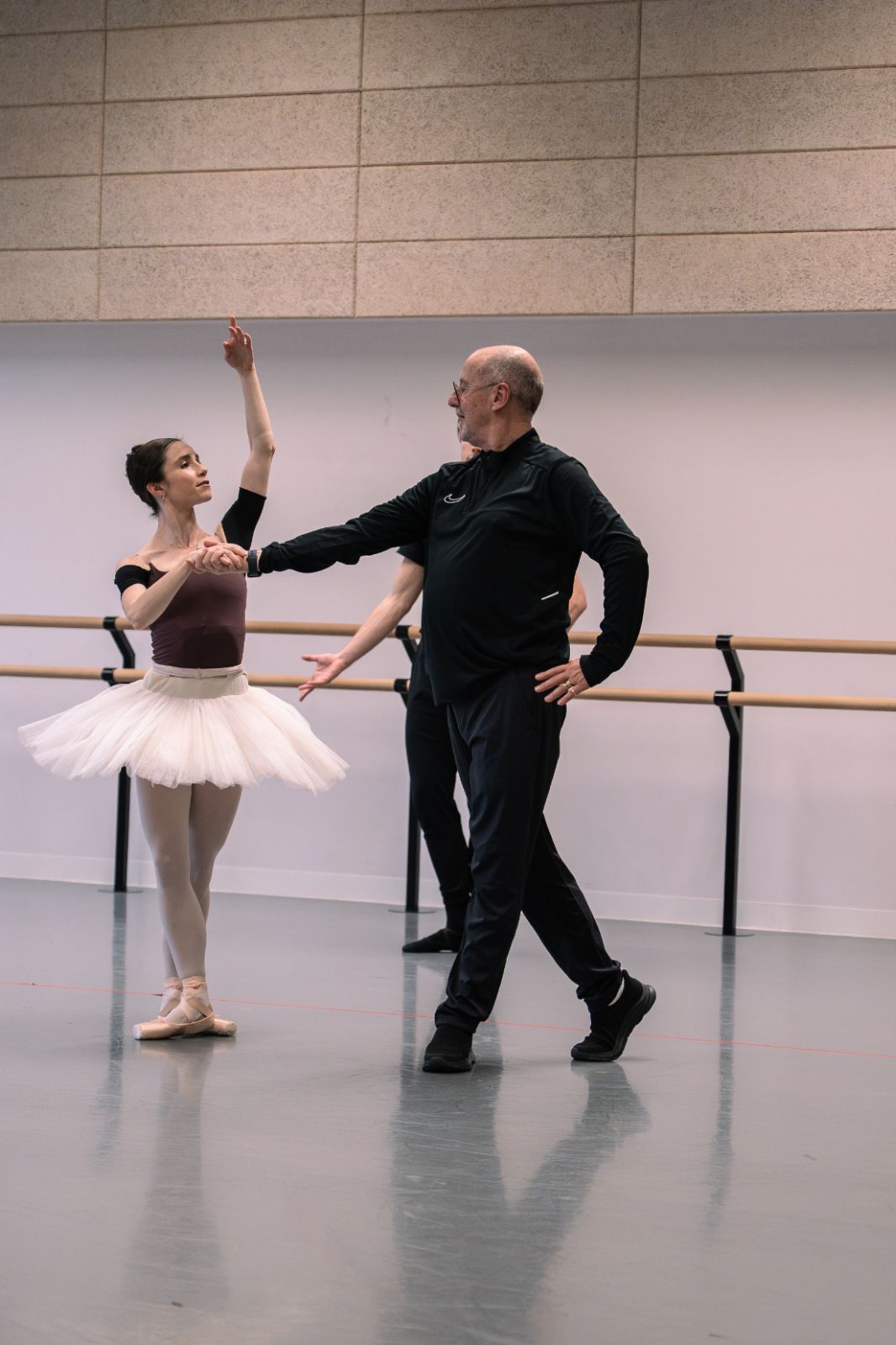 Derek Deane rehearsing his new <i>Nutcracker</i> with Lucy Green and Edison Manuel &copy; Jakob Perrett