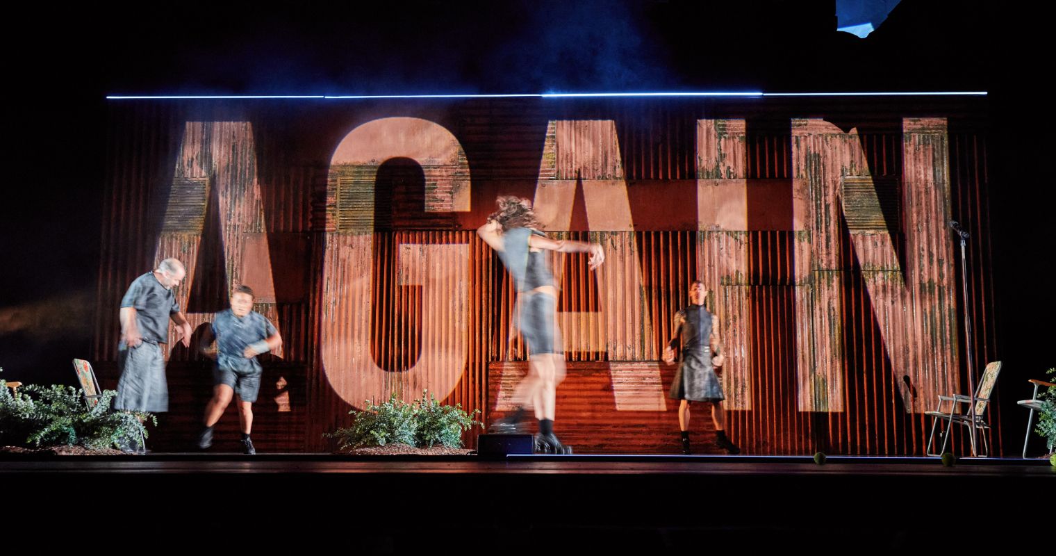 <i>Exxy</i> by Dan Daw: not exactly ‘dance’ as we know it © Andrew Perry
