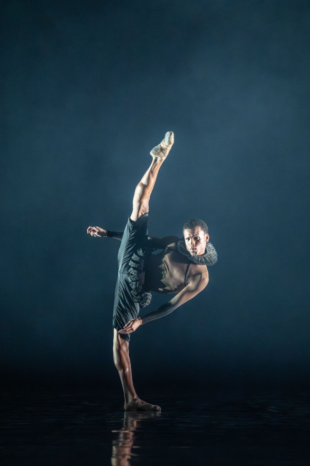 Emile Gooding in Wayne McGregor’s <i>Woolf Works</i> &copy; 2026 Johan Persson