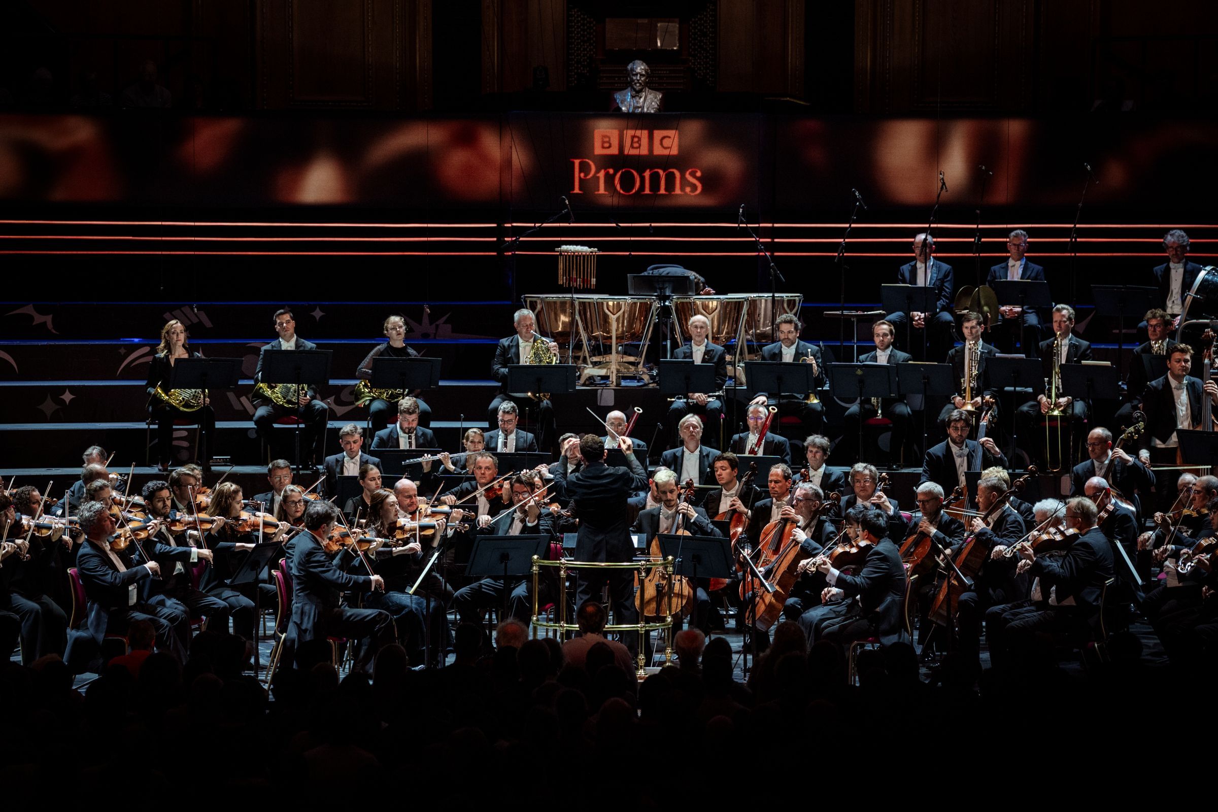 Kirill Petrenko conducts the Berliner Philharmoniker &copy; Berliner Philharmoniker | Lena Laine