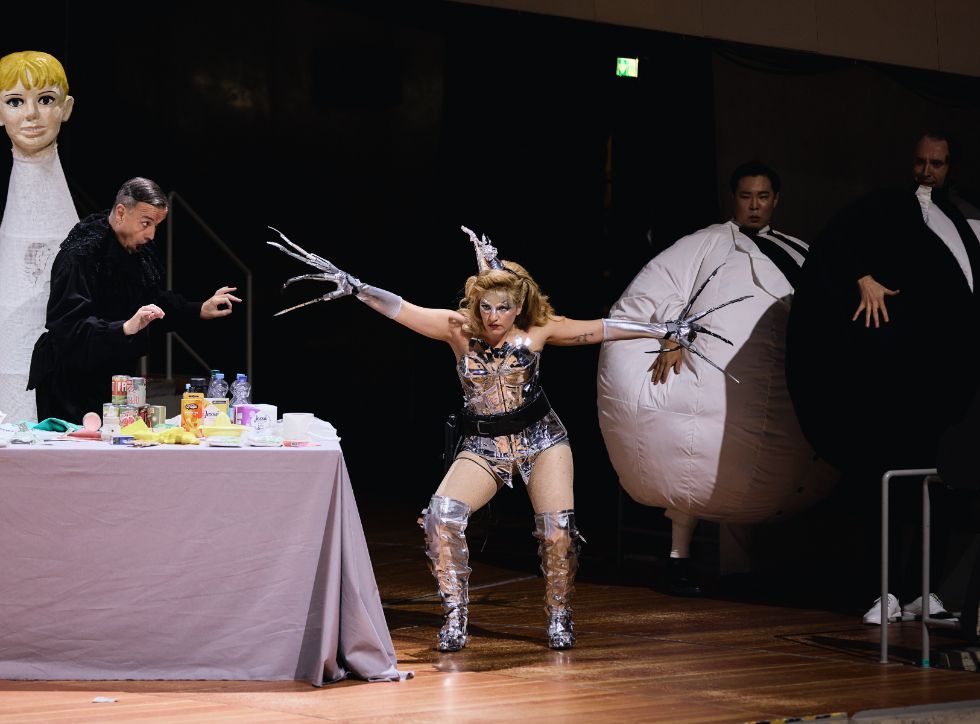 A less than grand <i>Macabre</i>: Musikfest Berlin opens its new edition with Ligeti &copy; Berliner Festspiele, Foto: Fabian Schellhorn