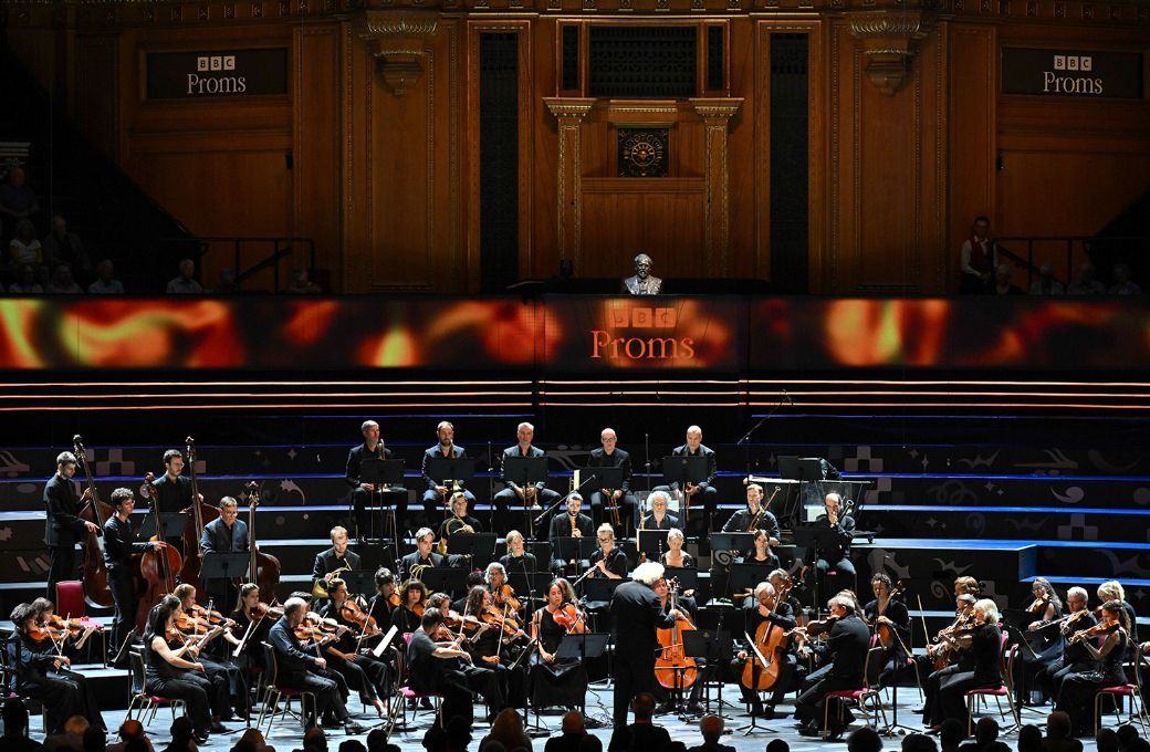 Sir Simon Rattle conducts the Freiburg Baroque Orchestra &copy; BBC | Chris Christodoulou