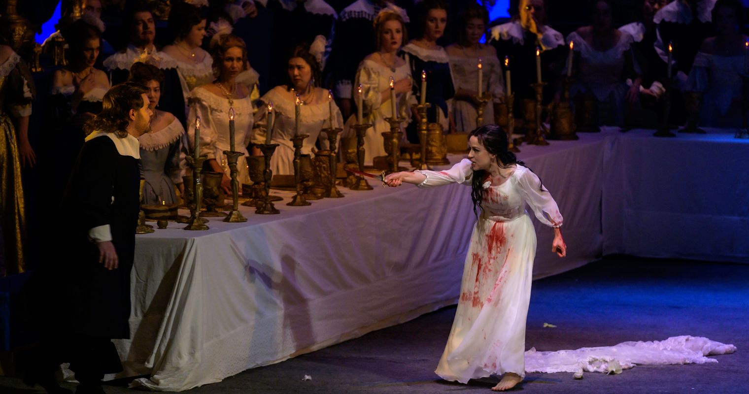 A vintage <i>Lucia di Lammermoor</i> dusted off for Michele Spotti’s Deutsche Oper Berlin debut © Bettina Stöß (2023)