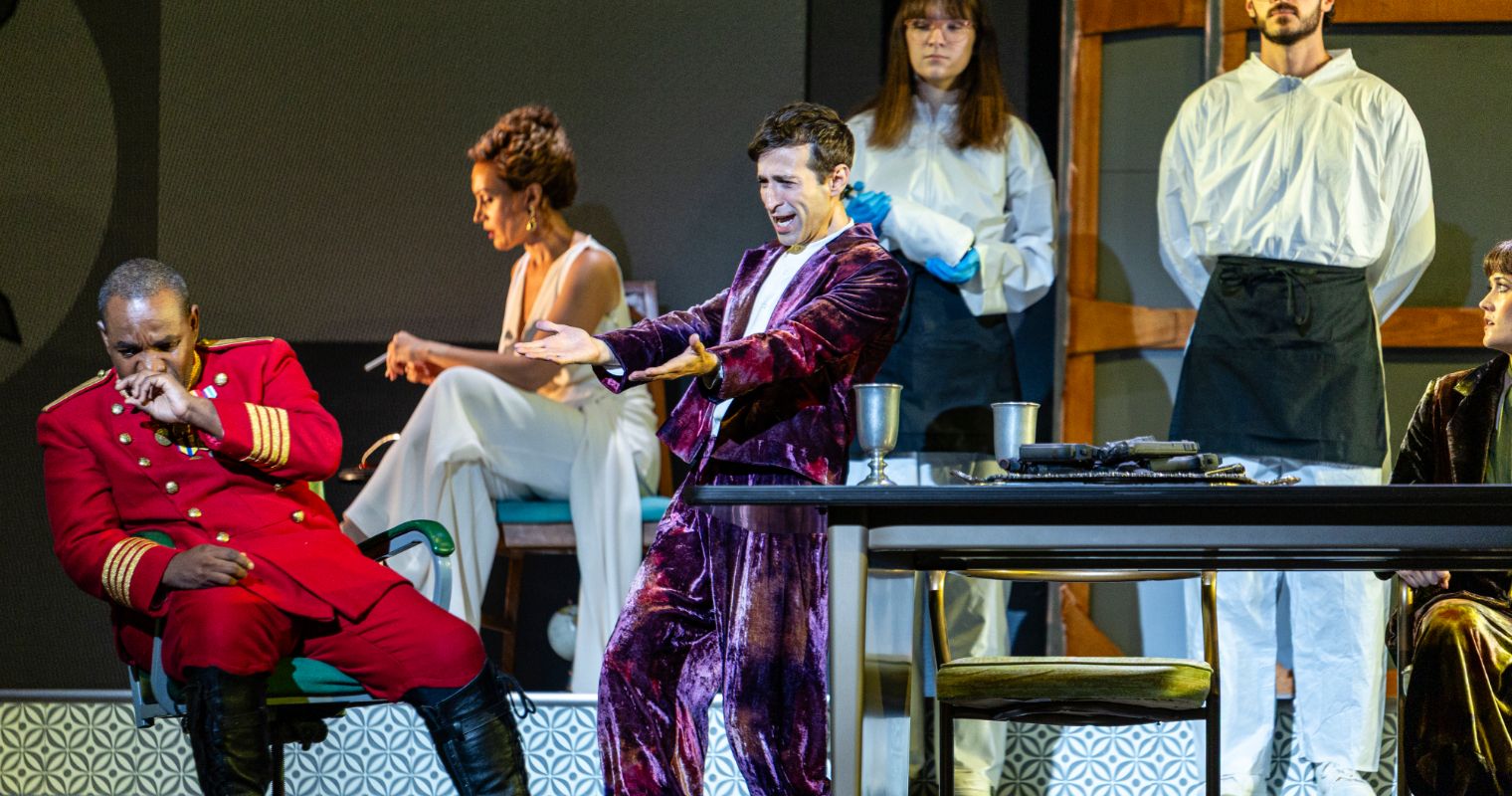 <i>Succession</i> as <i>opera seria</i>: <i>Mitridate</i> opens Opera Philadelphia season © Dominic Mercier
