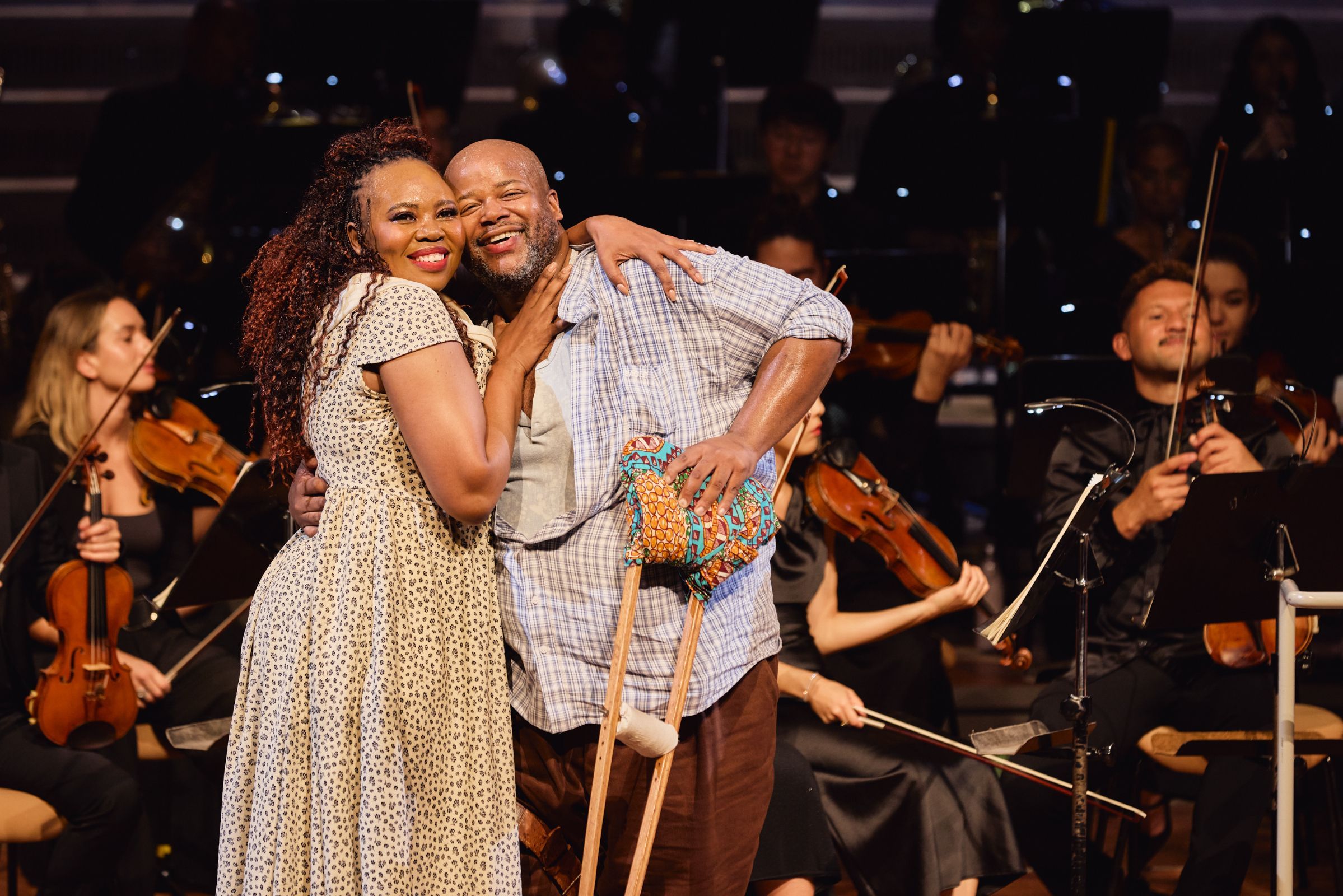 Nonhlanhla Yende (Bess) and Siyabulela Ntlale (Porgy) © Berliner Festspiele, Foto: Fabian Schellhorn