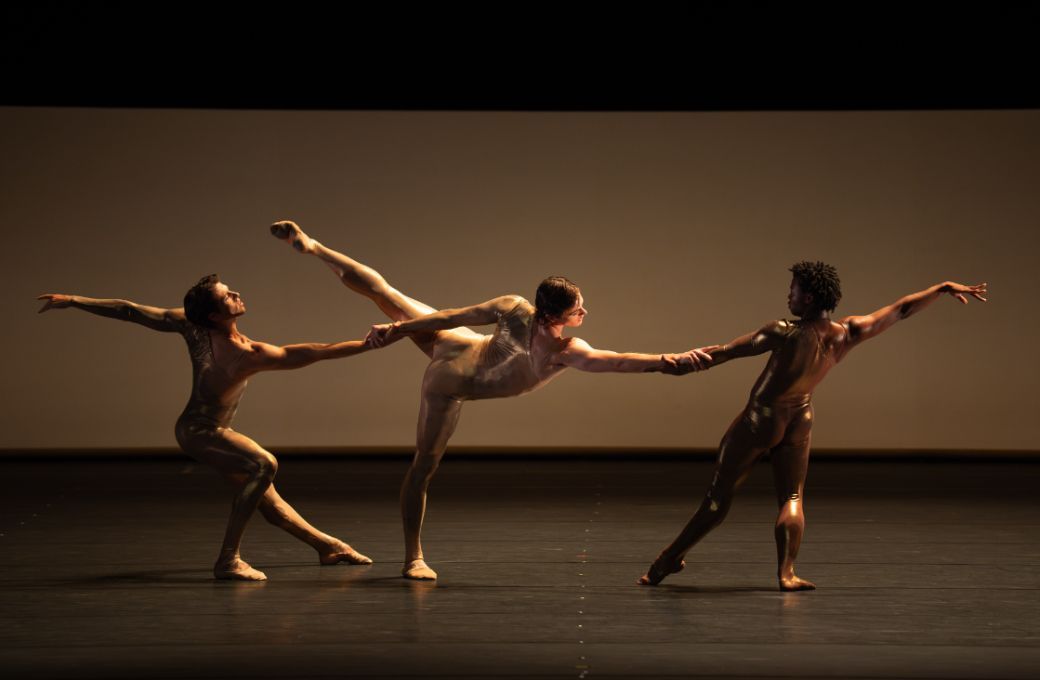 Martin ten Kortenaar, Conor Walmsley and Siphesihle November in Kirsten Wicklund&rsquo;s <i>Monumento</i> &copy; Altin Kaftira