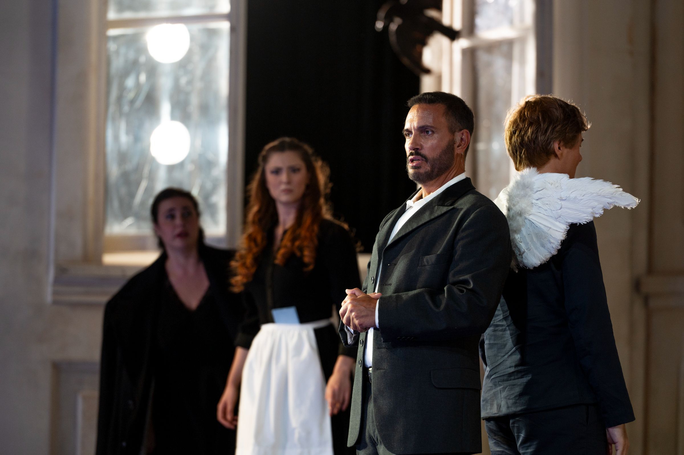 Roberta Mantegna (Countess), Martina Russomanno (Susanna), Erwin Schrott (Figaro) and Uli Kirsch &copy; Fabrizio Sansoni | Teatro dell'Opera di Roma