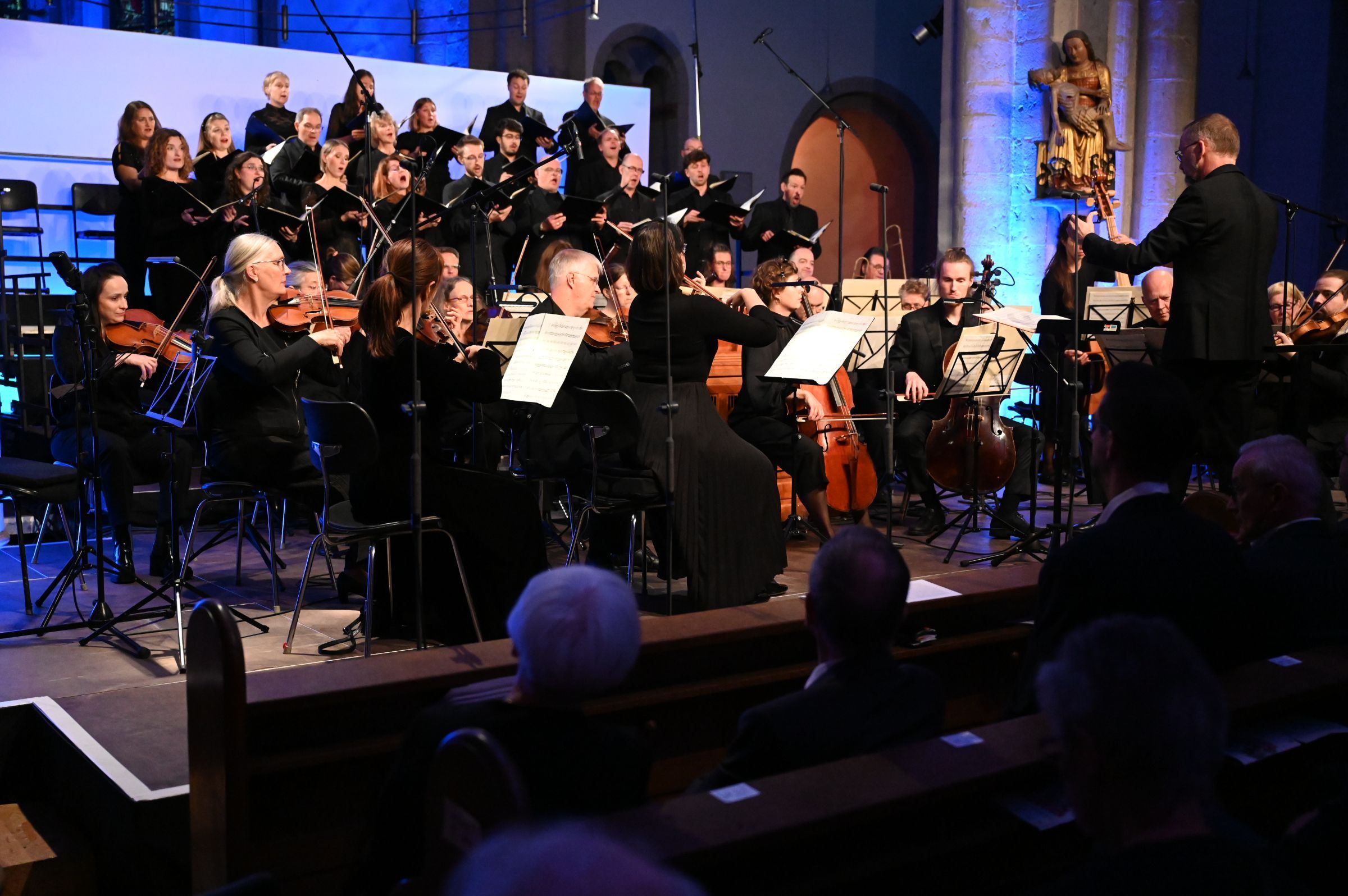 Edzard Burchards dirigiert Concerto Köln und die Rheinische Kantorei © Michael Rathmann