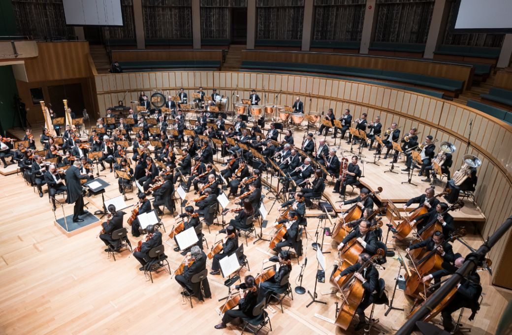 Vasily Petrenko conducts the Singapore Symphony Orchestra &copy; Jack Yam | Singapore Symphony Orchestra