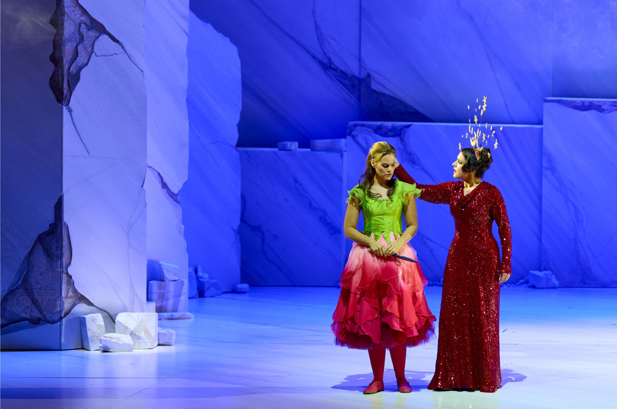 Regula Mühlemann (Pamiina) und Jasmin Delfs (Königin der Nacht) &copy; Herwig Prammer