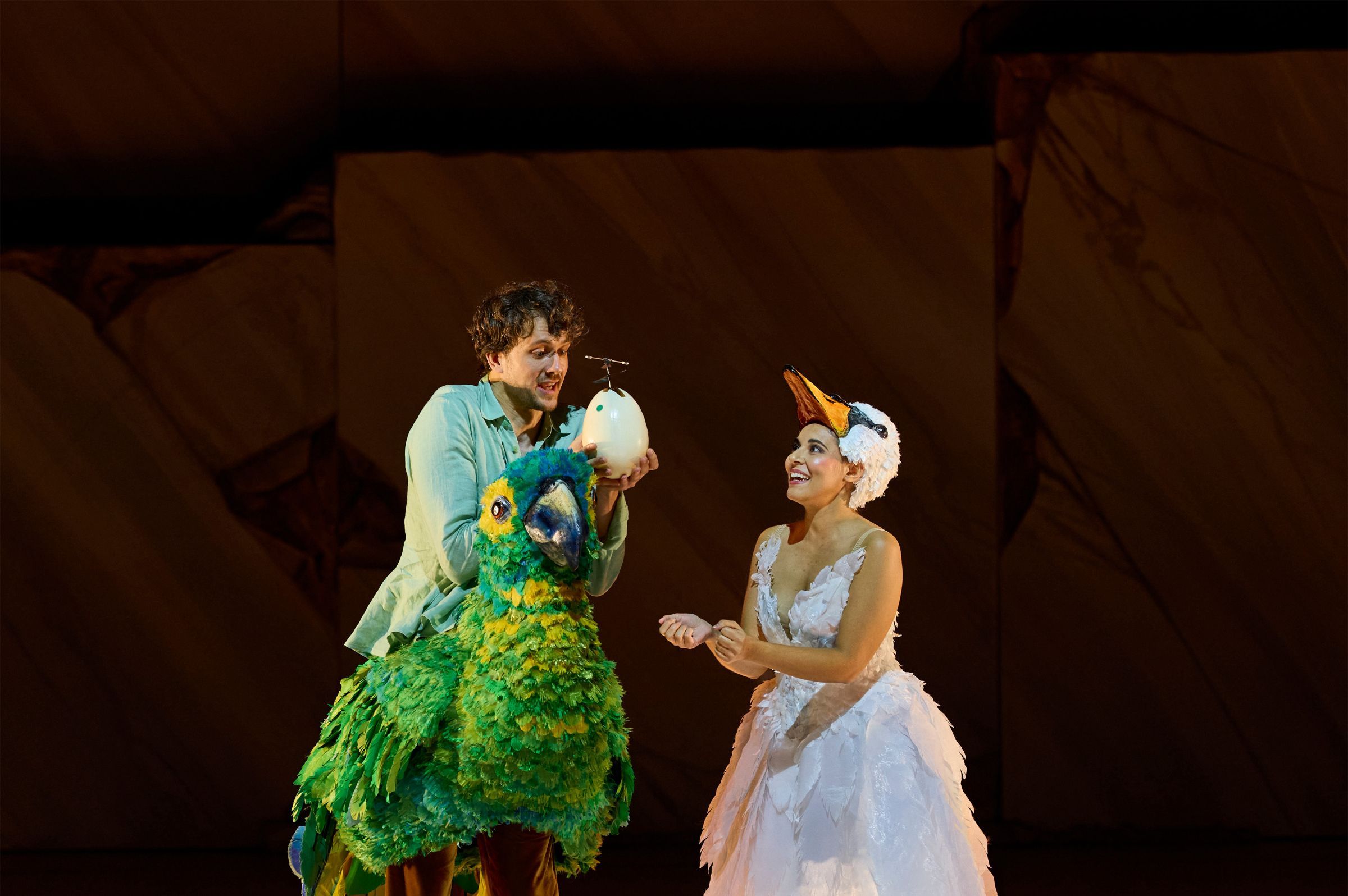 Yannick Debus (Papageno) und Mariam Suleiman (Papagena) &copy; Herwig Prammer