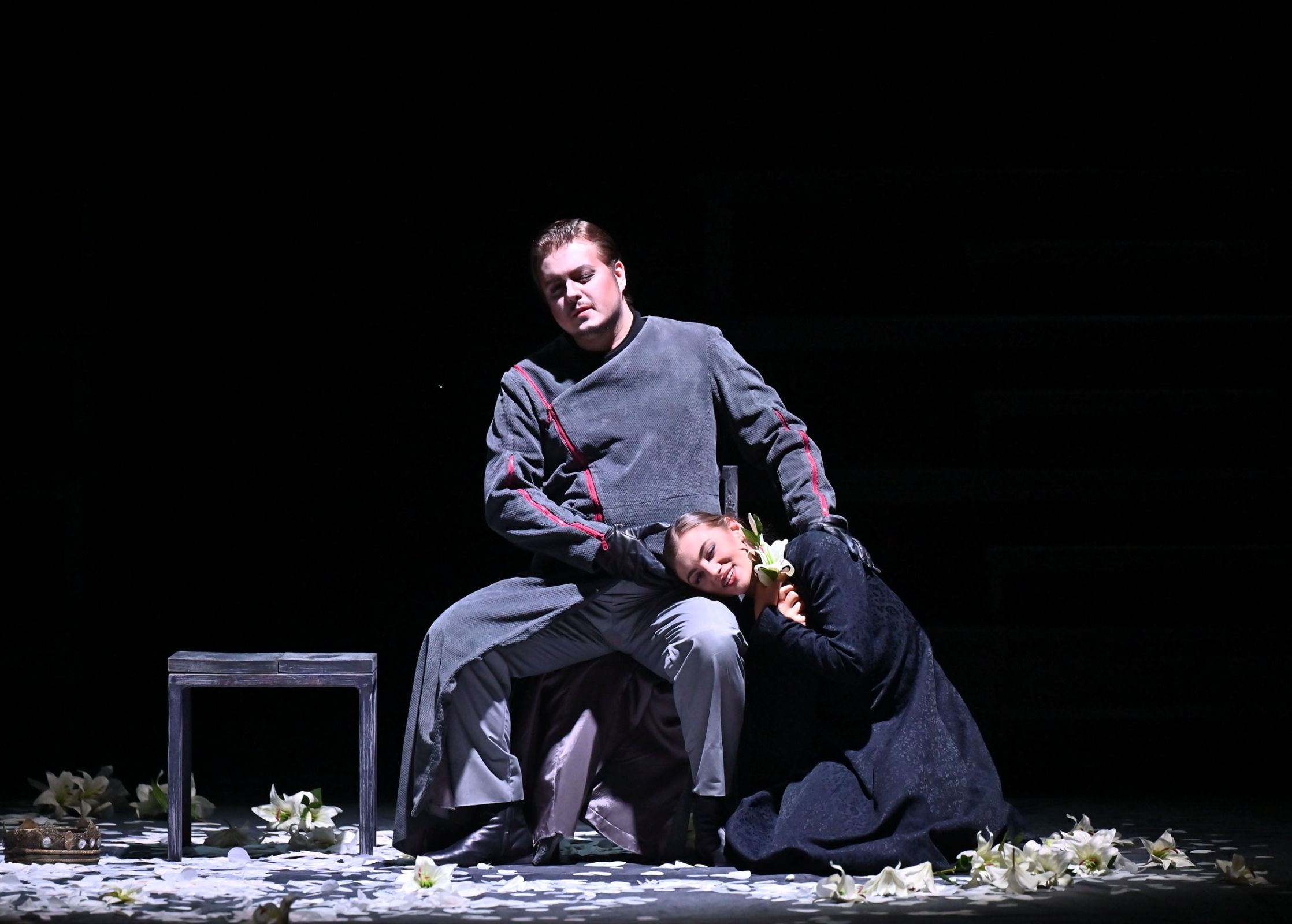 Szymon Mechliński (Il conte di Luna) and Sally Demonte (Leonora) &copy; Roberto Ricci