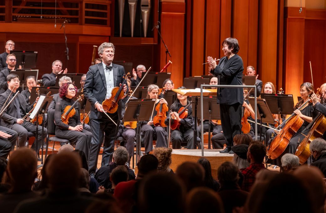 James Ehnes, Xian Zhang and the Seattle Symphony &copy; Seattle Symphony | James Holt