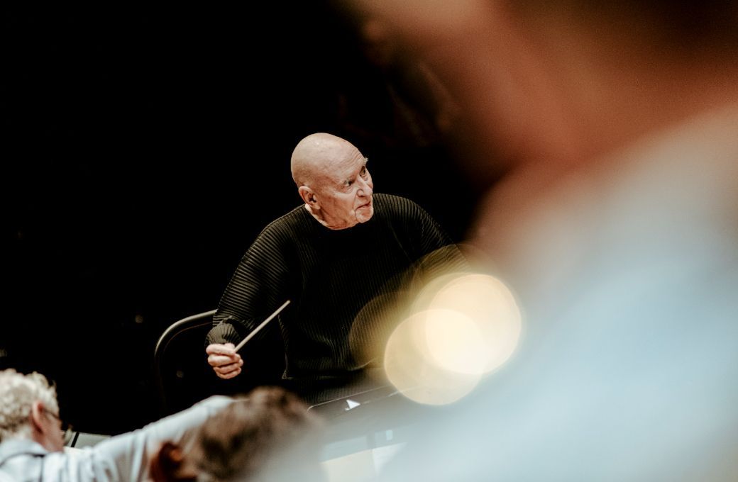 Christoph Eschenbach en r&eacute;p&eacute;tition avec l'Orchestre de Paris &copy; Mathias Benguigui