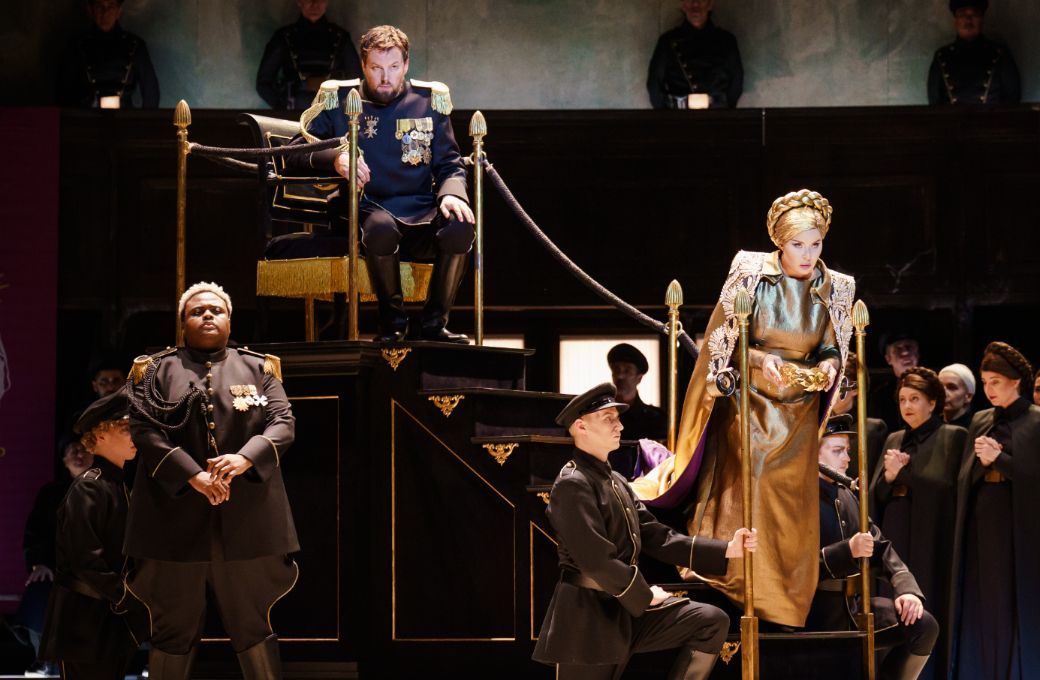 Siyabonga Maqungo (Cinna), David Butt Philip (Licinius) and Sonya Yoncheva (Julia) &copy; Stephan Rabold