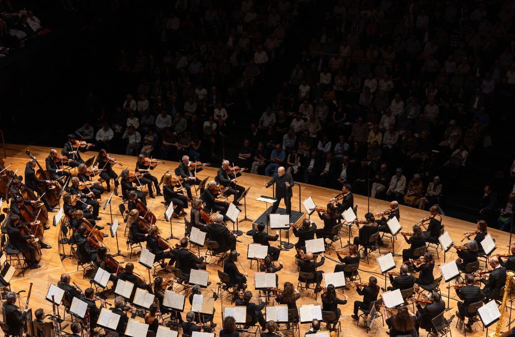 L'Orchestre Philharmonique de Radio France et Jaap van Zweden &copy; Maud Delaflotte