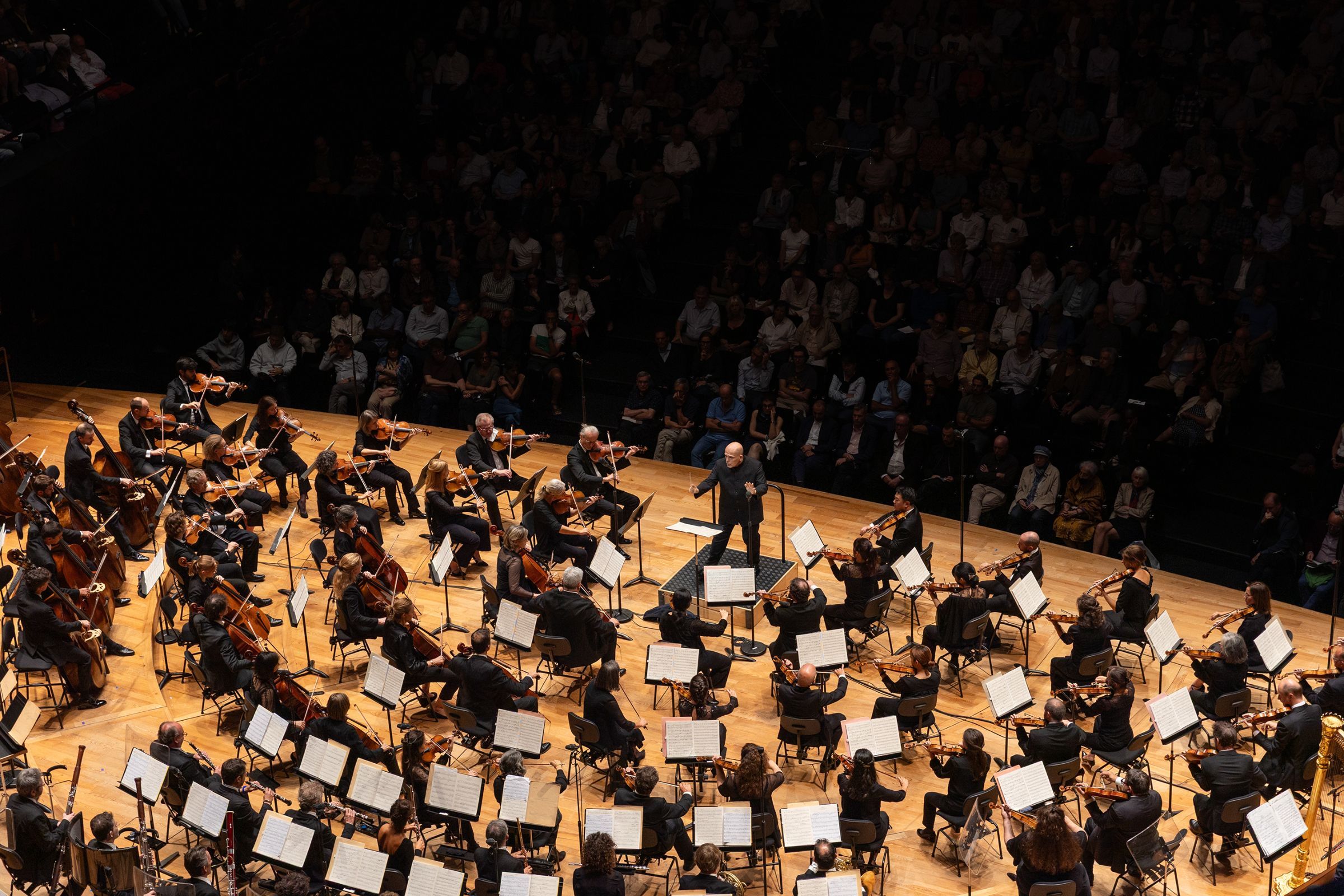 L'Orchestre Philharmonique de Radio France et Jaap van Zweden &copy; Maud Delaflotte