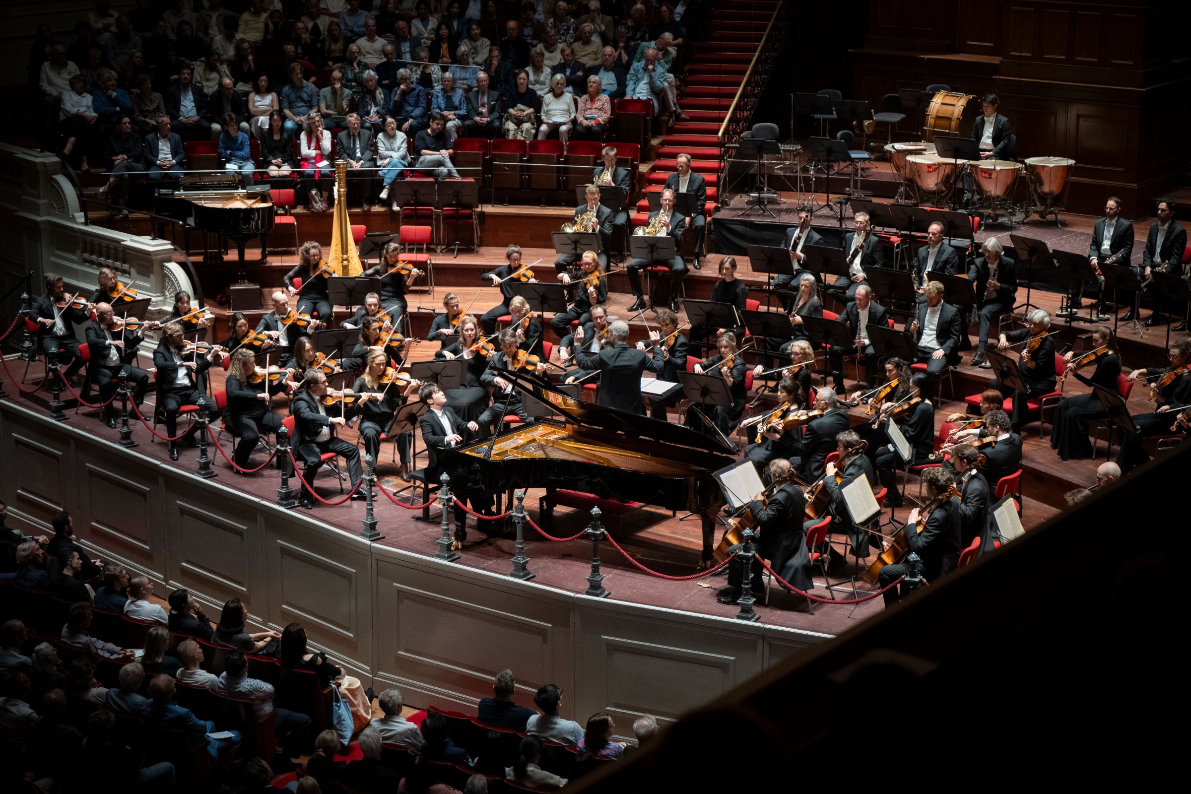 Opulence and vigour from Seong-Jin Cho and the Royal Concertgebouw Orchestra &copy; Simon van Boxtel