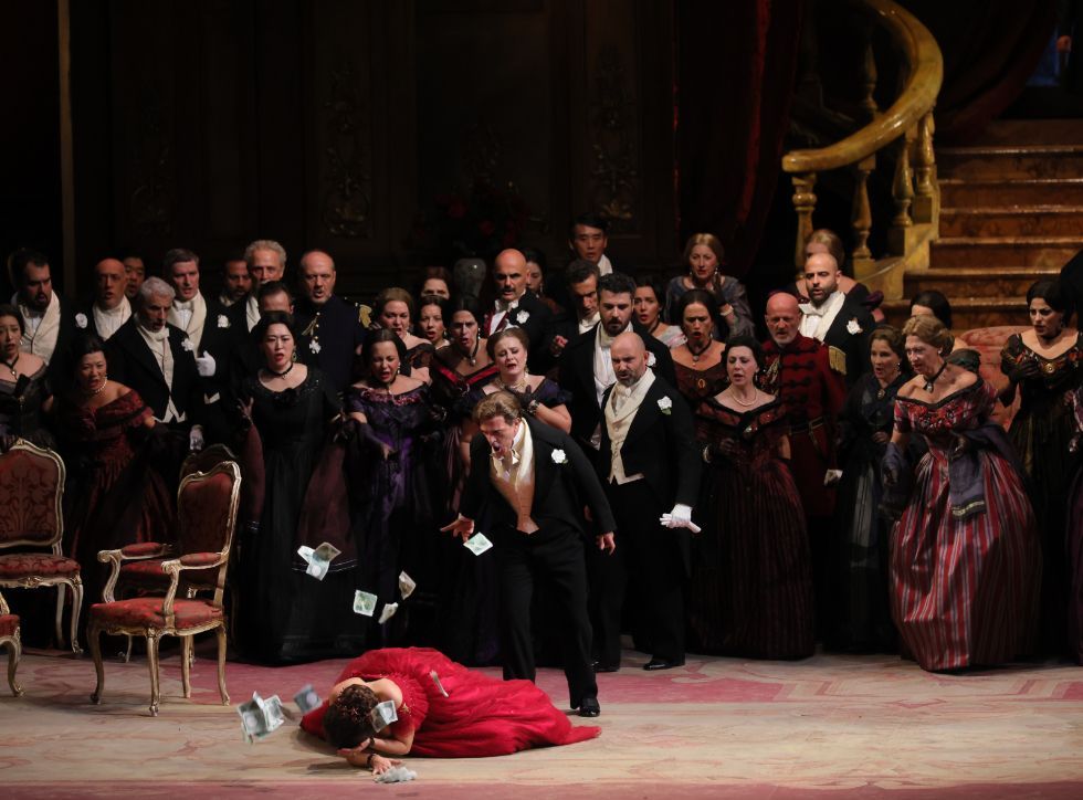 Tradition reclaimed: Liliana Cavani’s lavish <i>Traviata</i> returns to La Scala &copy; Brescia e Amisano | Teatro alla Scala