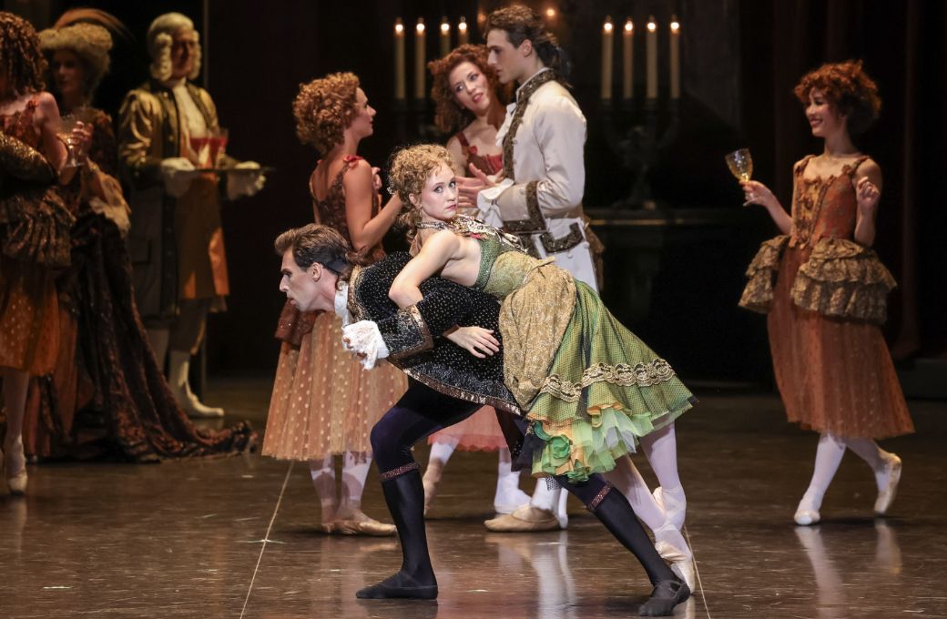 Thomas Docquir et Bianca Scudamore dans <i>L'Histoire de Manon</i> &copy; Maria-Helena Buckley