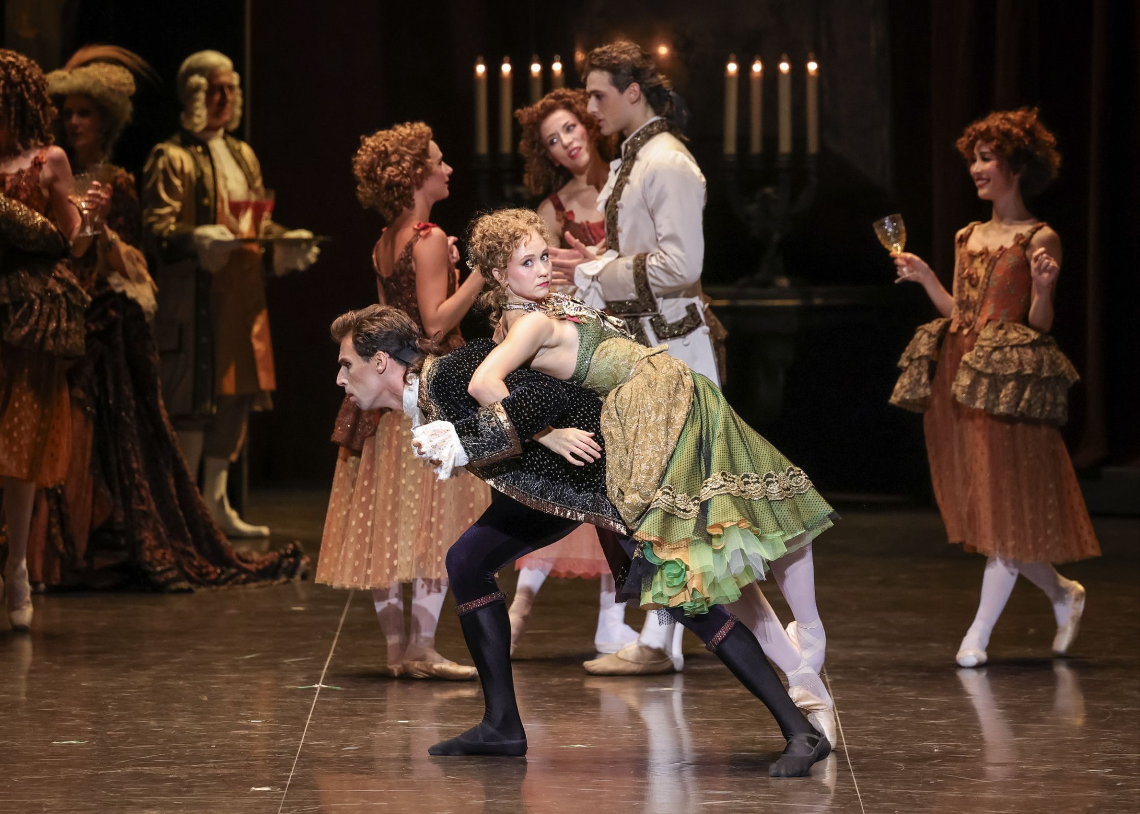 Thomas Docquir et Bianca Scudamore dans <i>L'Histoire de Manon</i> &copy; Maria-Helena Buckley