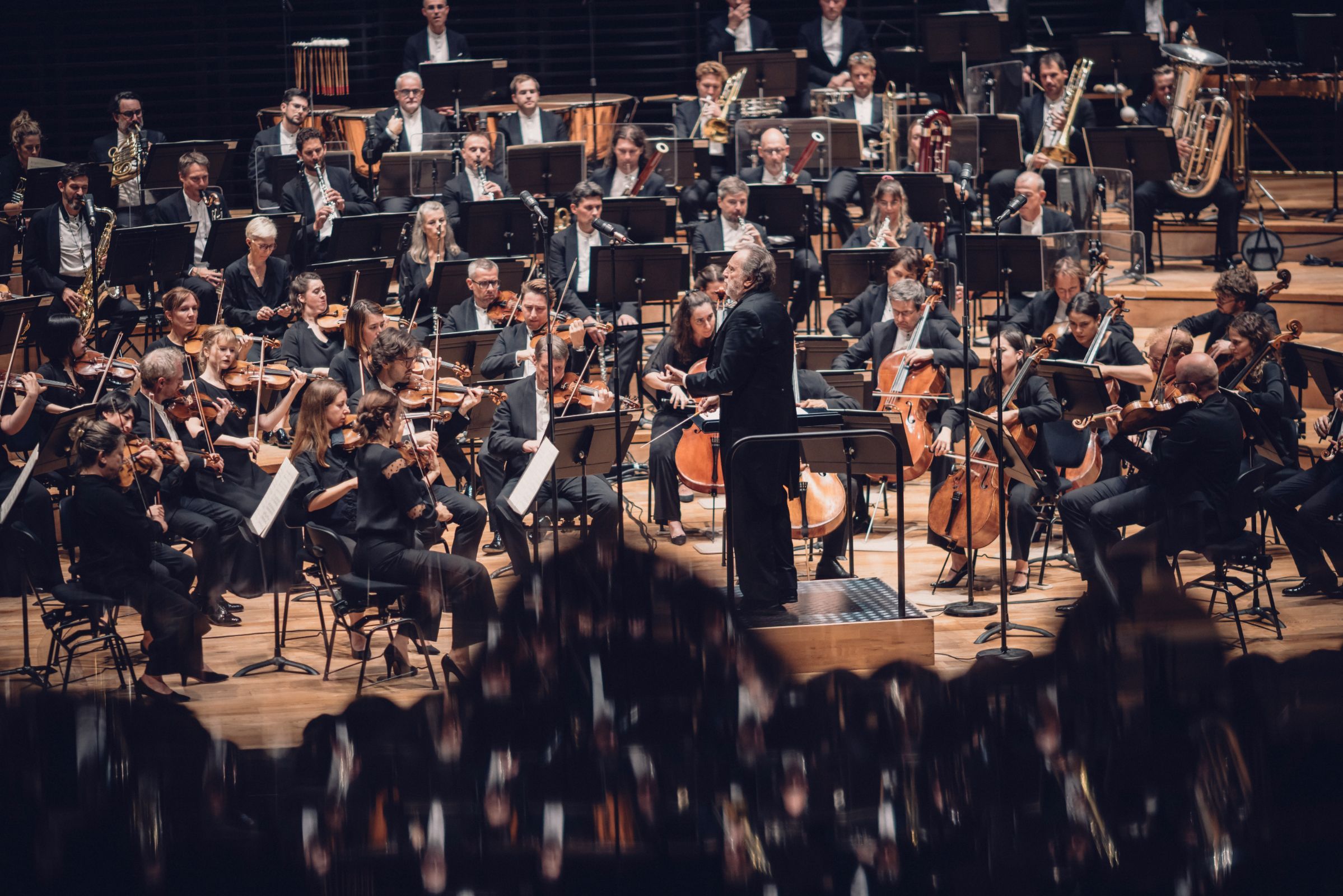 Riccardo Chailly dirige l'Orchestre de Paris &copy; Denis Allard