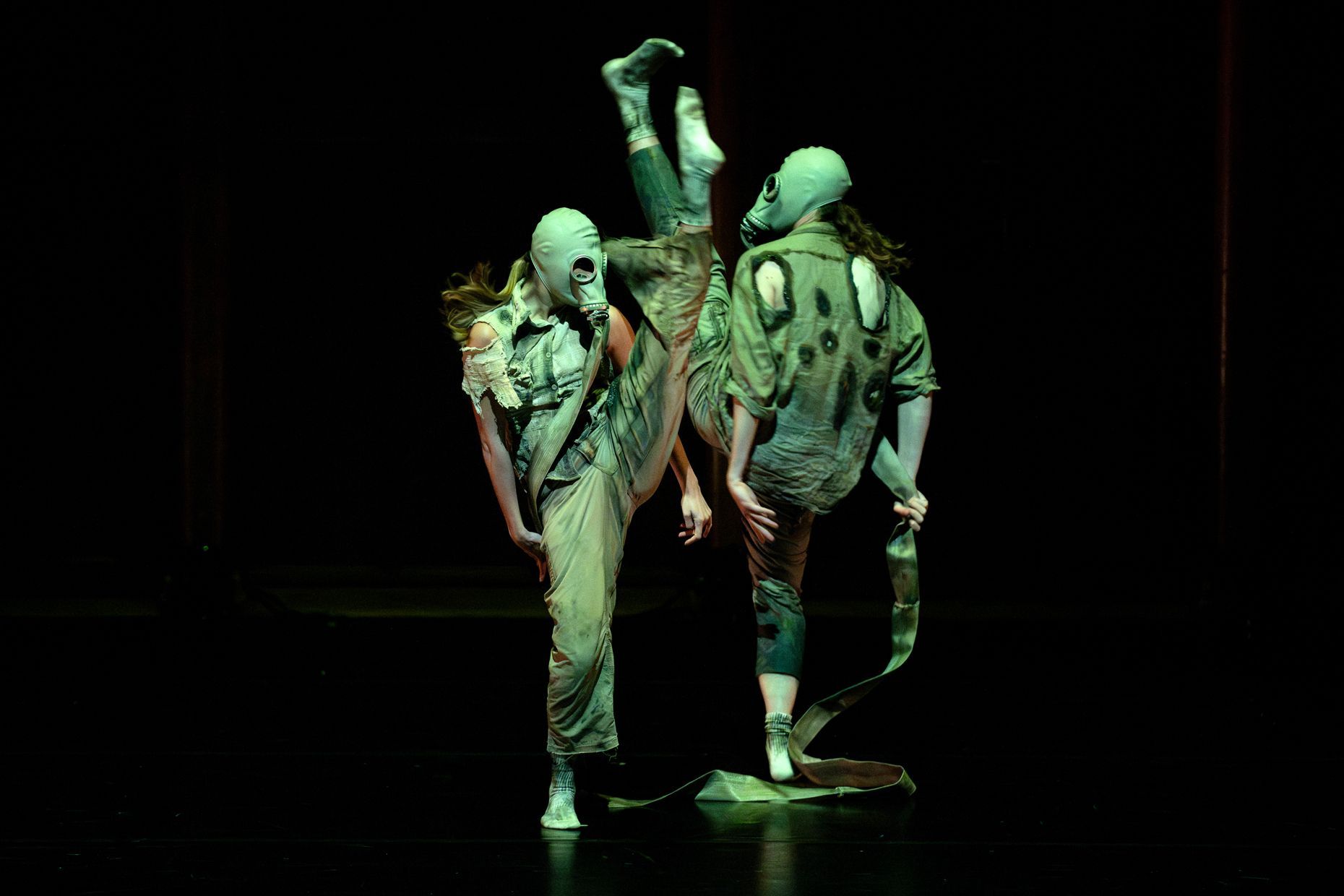 Ballet Nights 012 – Liam Woodvine and Taylor Hughes in <i>Breath</i> &copy; Deborah Jaffe
