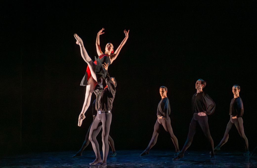 Northern Ballet in Hans van Manen&rsquo;s <i>5 Tangos</i> &copy; Colleen Mair