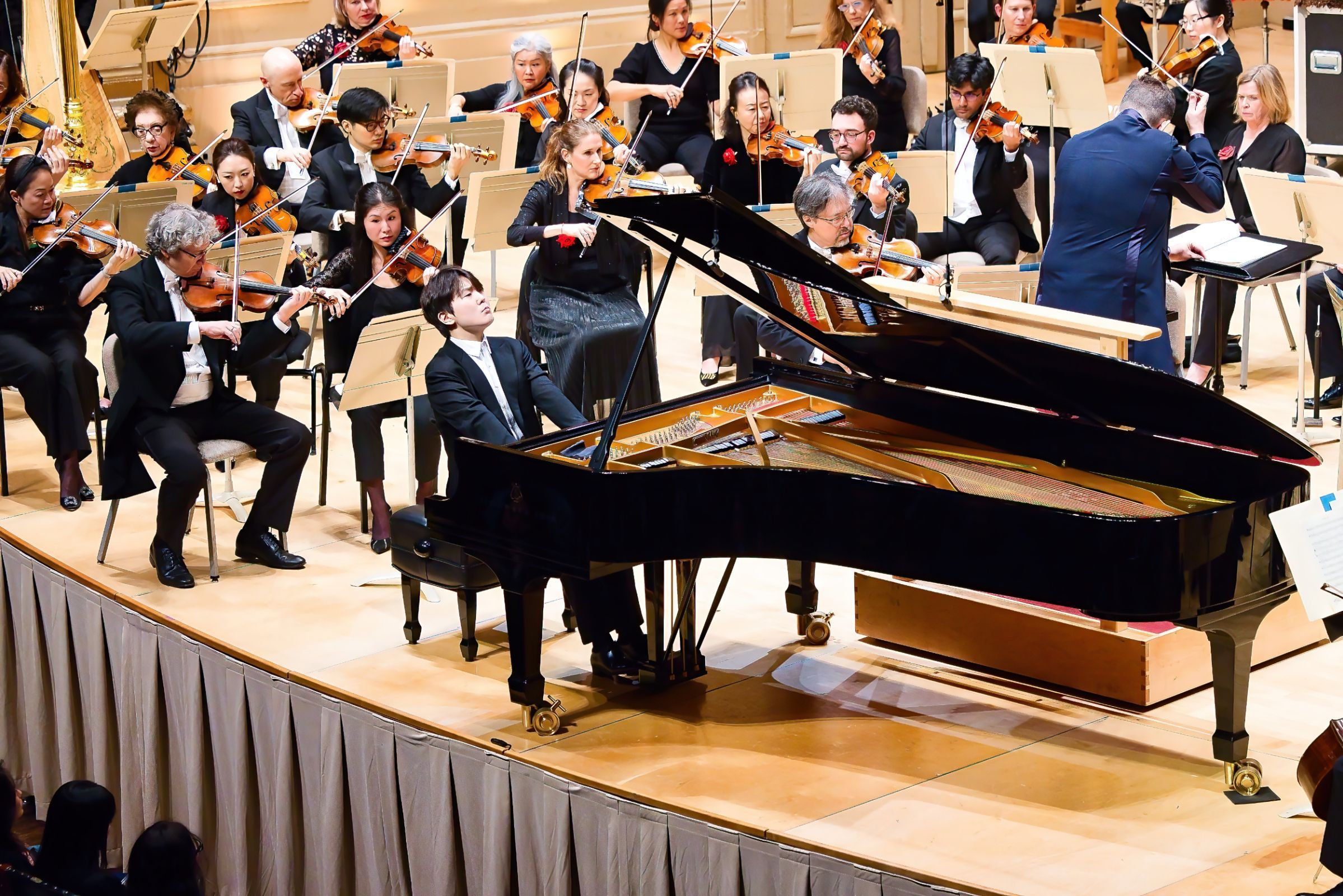 Seong-Jin Cho with Andris Nelsons and the Boston Symphony Orchestra &copy; Hilary Scott, courtesy of the BSO