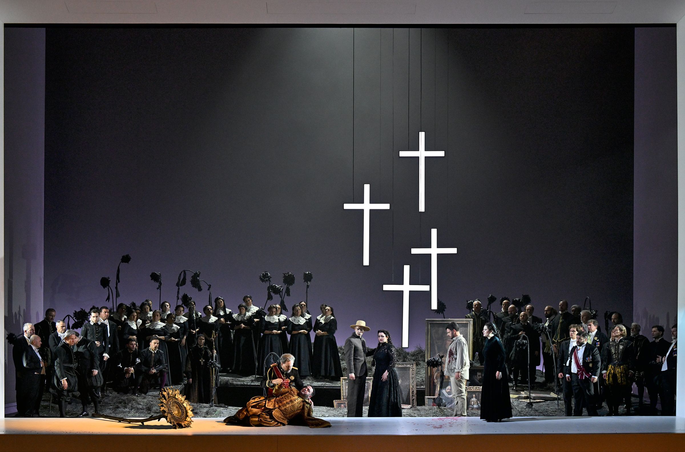 <i>Alzira</i>, final scene &copy; Roberto Ricci | Festival Verdi